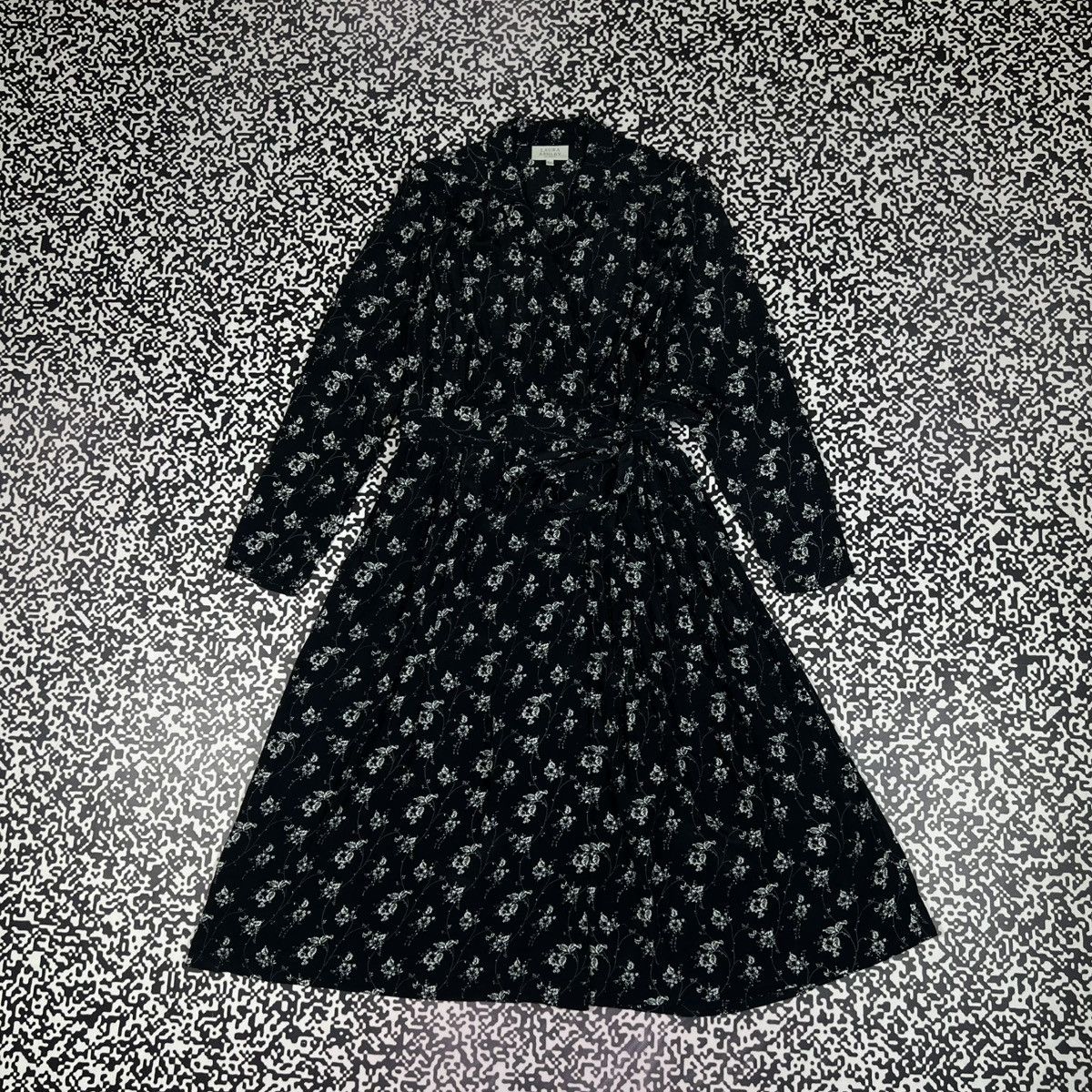 Laura Ashley Vintage Y2K Laura Ashley Archive Floral Flared Maxi Dress Size L / US 10 / IT 46 - 4 Thumbnail