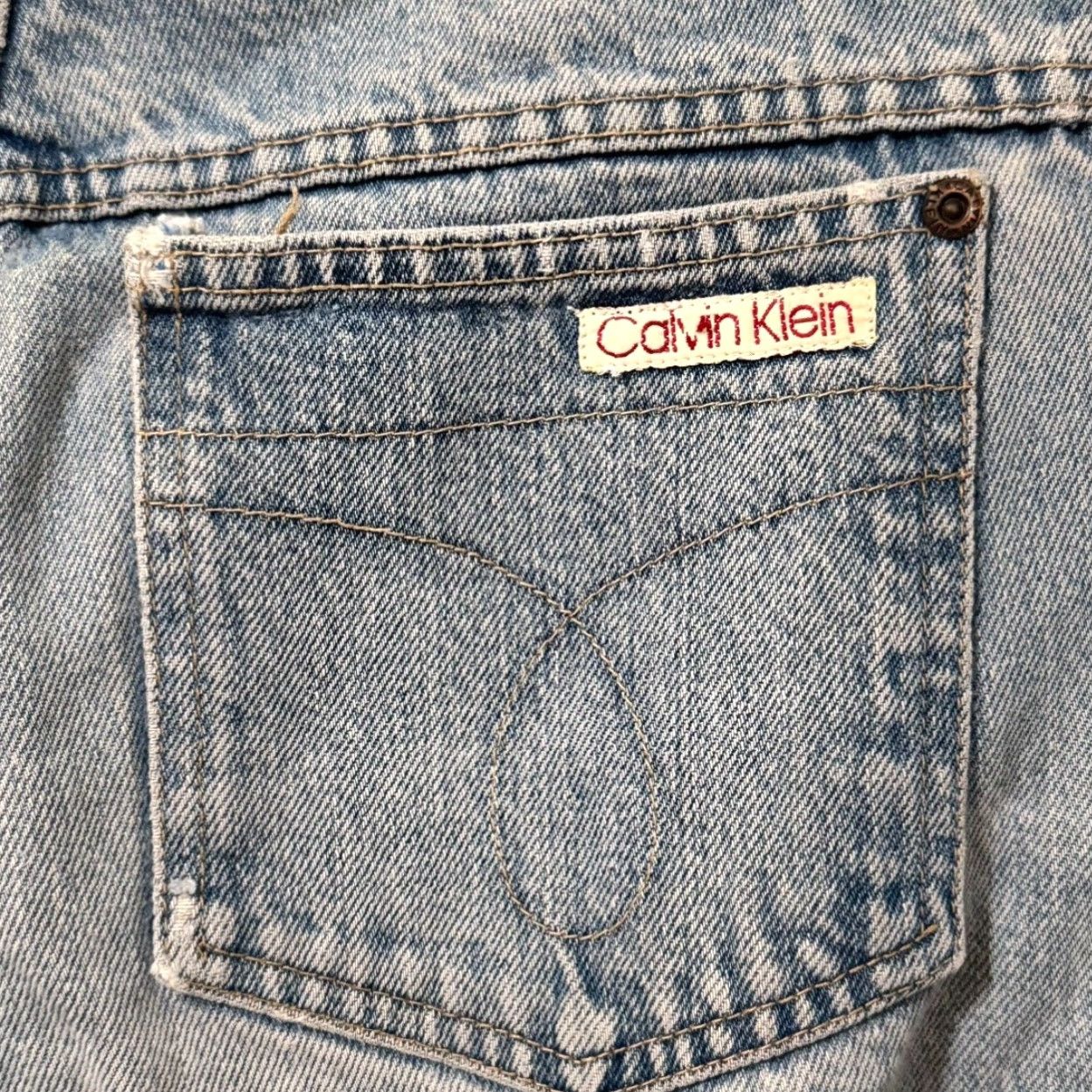 Calvin Klein Calvin Klein Jeans Womens 30x32 Straight Leg Raw Hem Light Wash Denim USA Made Size 30" / US 8 / IT 44 - 3 Thumbnail