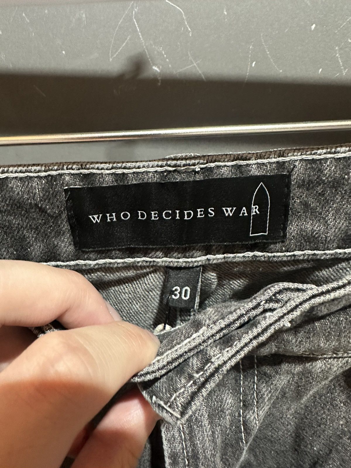 Who Decides War Who decides war Motif Patched Vintage Grey Size US 30 / EU 46 - 3 Thumbnail