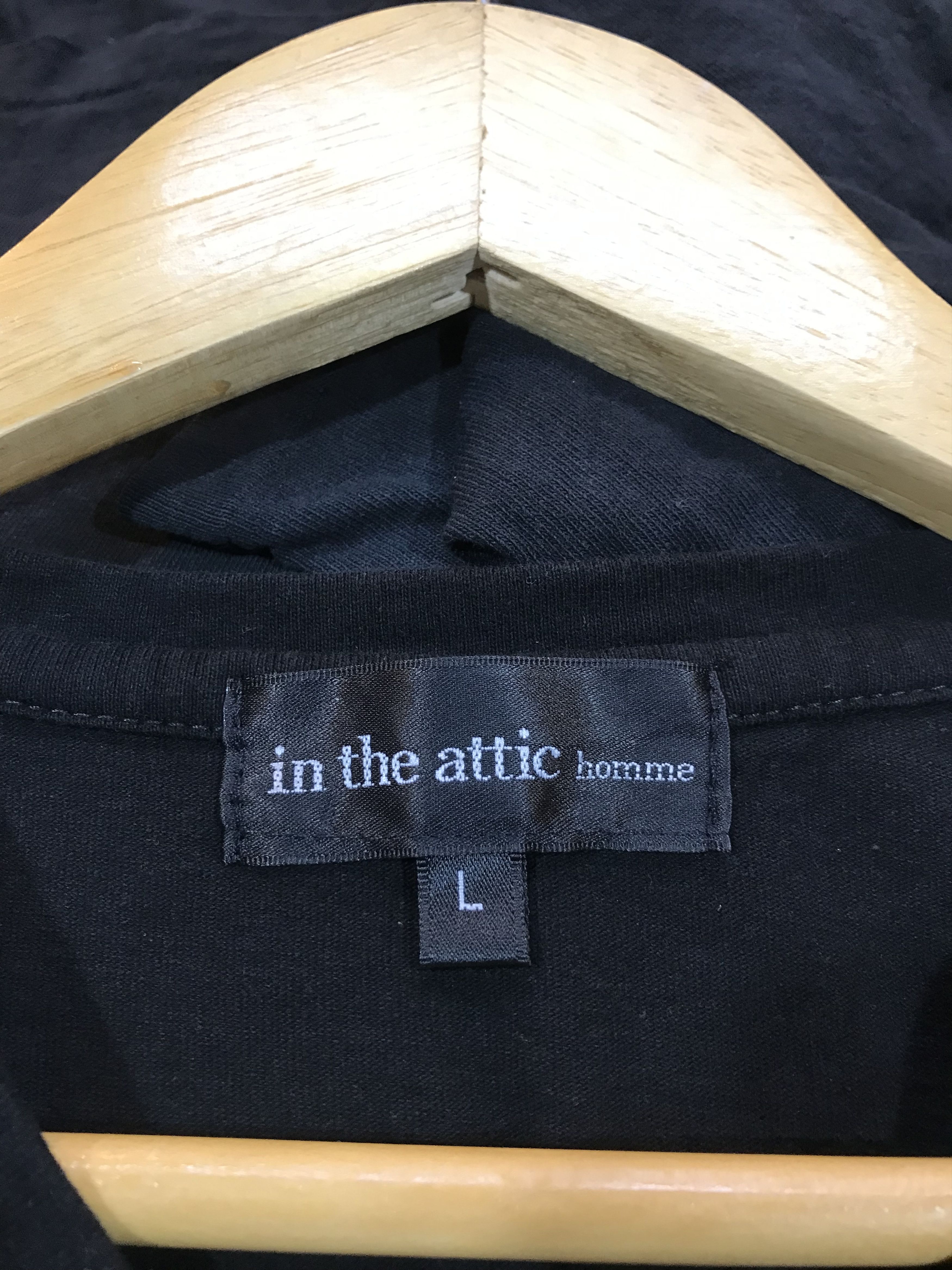 In The Attic In The Attic Homme V Neck Tee Size L / US 10 / IT 46 - 5 Thumbnail