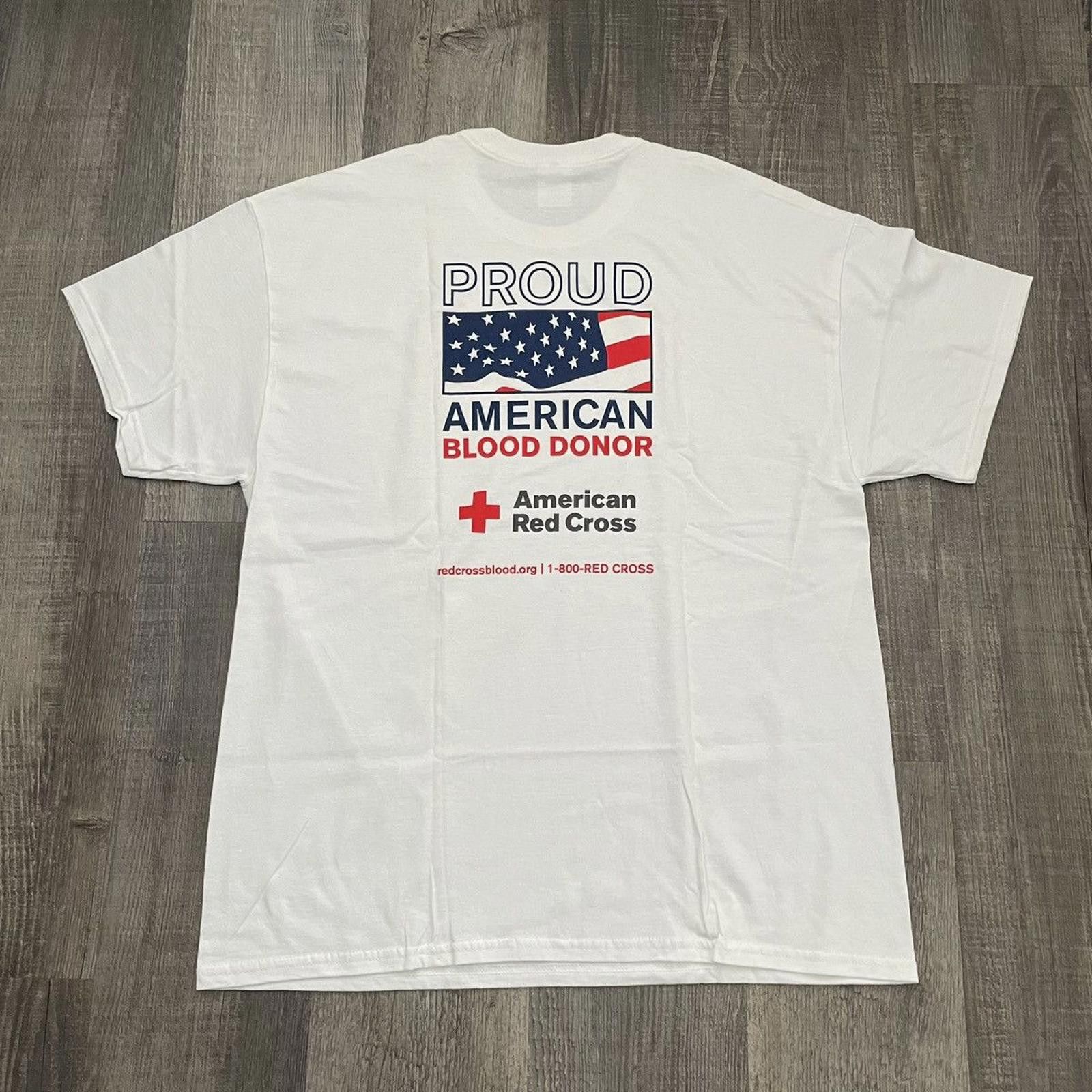 Gildan GILDAN • VNTG "Red Cross" Pre-Shrunk Tee (XL) Size US XL / EU 56 / 4 - 7 Thumbnail