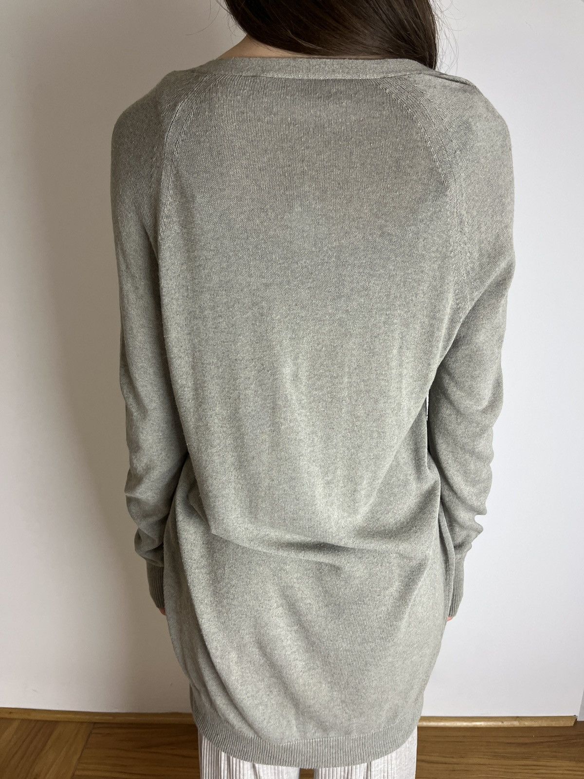 Dolce & Gabbana DOLCE&GABBANA CLASSIC WOMEN VISCOSE GRAY DESIGNER CARDIGAN Size M / US 6-8 / IT 42-44 - 4 Thumbnail