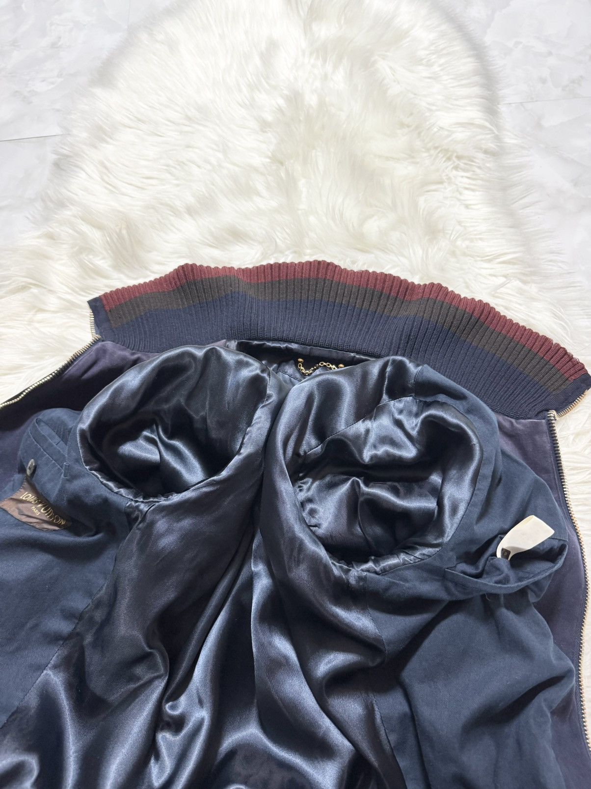 Louis Vuitton Louis Vuitton Runway Rib Switching Gradient Jacket Size US S / EU 44-46 / 1 - 14 Thumbnail