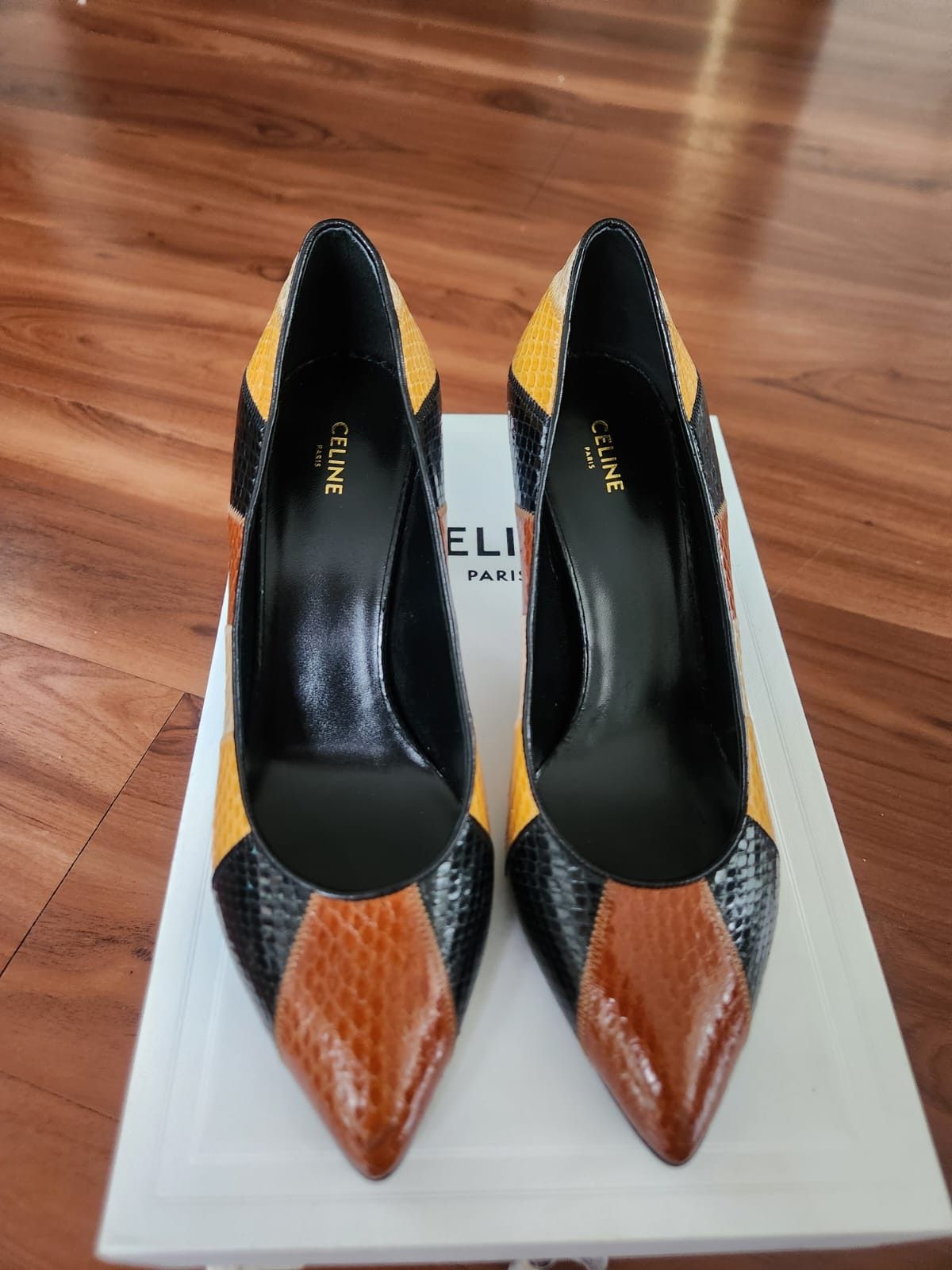 Celine Celine colorblock snakeskin pump Size US 7.5 / IT 37.5 - 2 Thumbnail