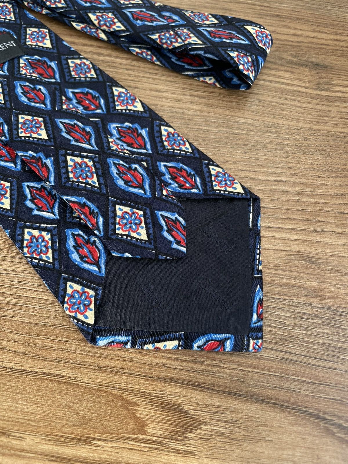Yves Saint Laurent Yves Saint Laurent YSL Silk Tie Multicolor Geometric Print Size ONE SIZE - 2 Thumbnail