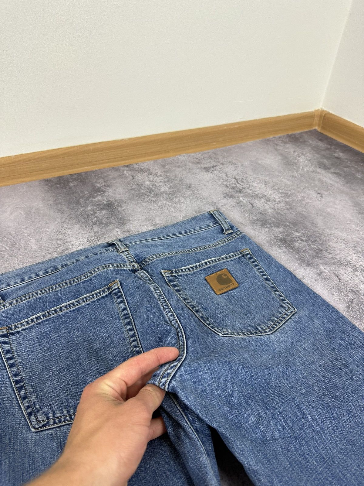 Carhartt Vintage Carhartt Washed Blue Denim Y2K Opium USA Work Jeans Size US 32 / EU 48 - 7 Thumbnail