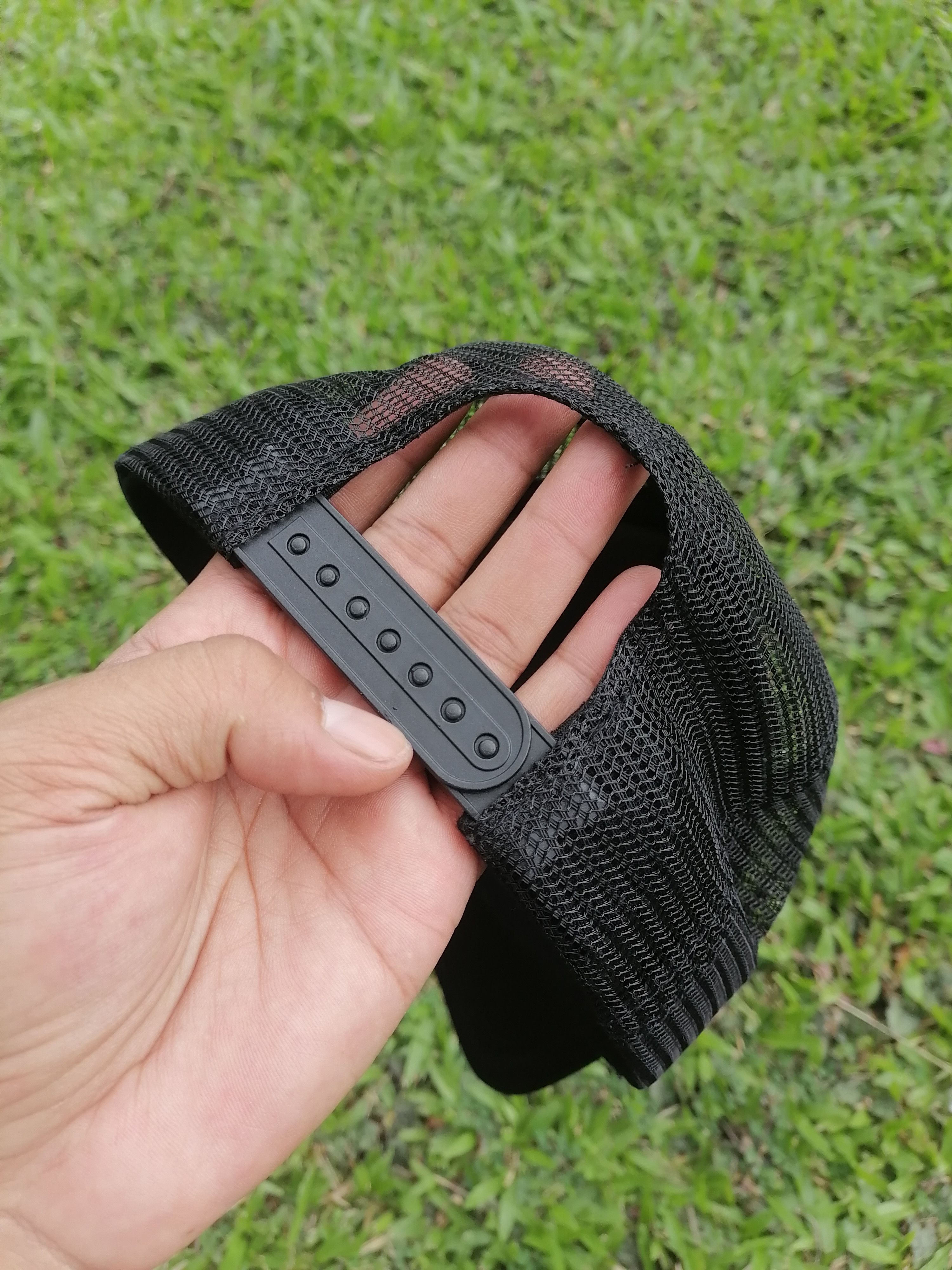 The North Face The North Face Black Trucker Caps Size ONE SIZE - 4 Thumbnail
