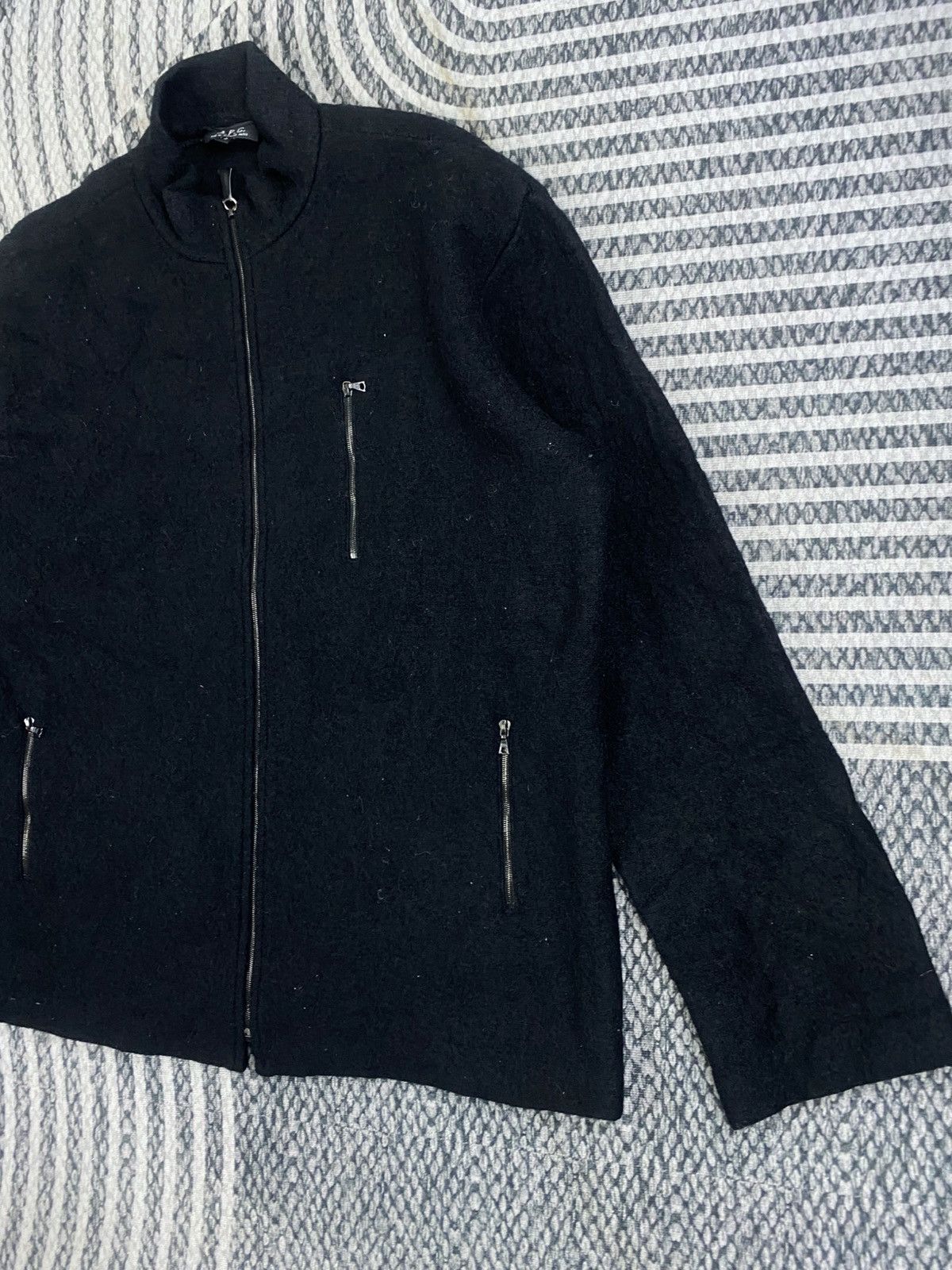 A.P.C. Vtg A.P.C Black Plain Zipper Jacket Size US S / EU 44-46 / 1 - 4 Thumbnail