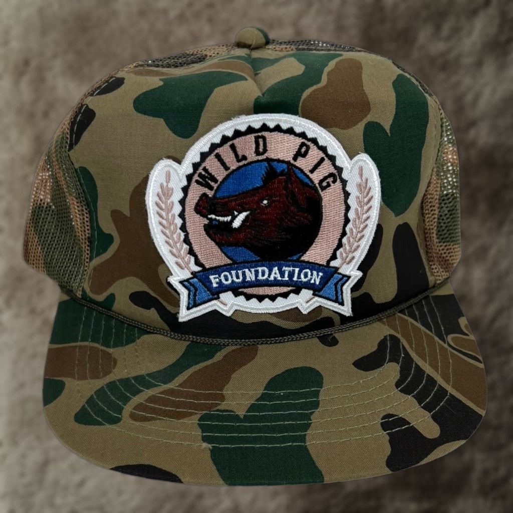 Vintage VINTAGE Youngan Foundation Camouflage Trucker Snapback Hat Men One Size Adjustable Boar Hog Hunting 80s 90s Animals Outdoor Cap Size ONE SIZE - 1 Thumbnail