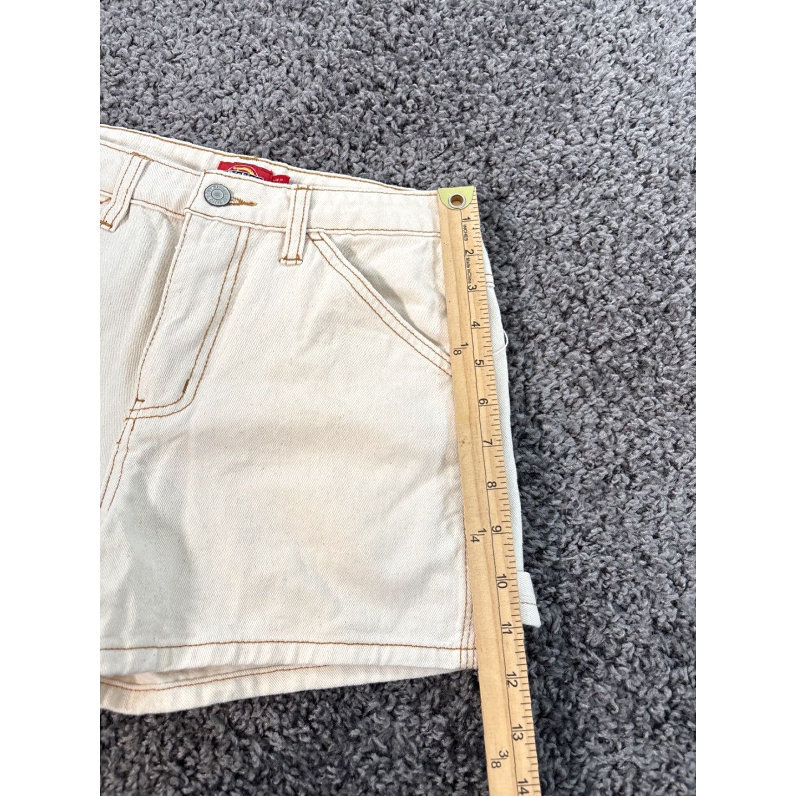 Dickies VINTAGE Dickies Shorts Bermuda Womens 24 White Carpenter Mid Rise USA Striped Cotton Blend Blended Fabric Boho Y2K Mens? Size 42" / US 20 - 3 Thumbnail