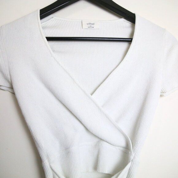 Aritzia Wilfred All Tied Up Short-sleeve Wrap Ribbed Sweater Size XS / US 0-2 / IT 36-38 - 2 Thumbnail