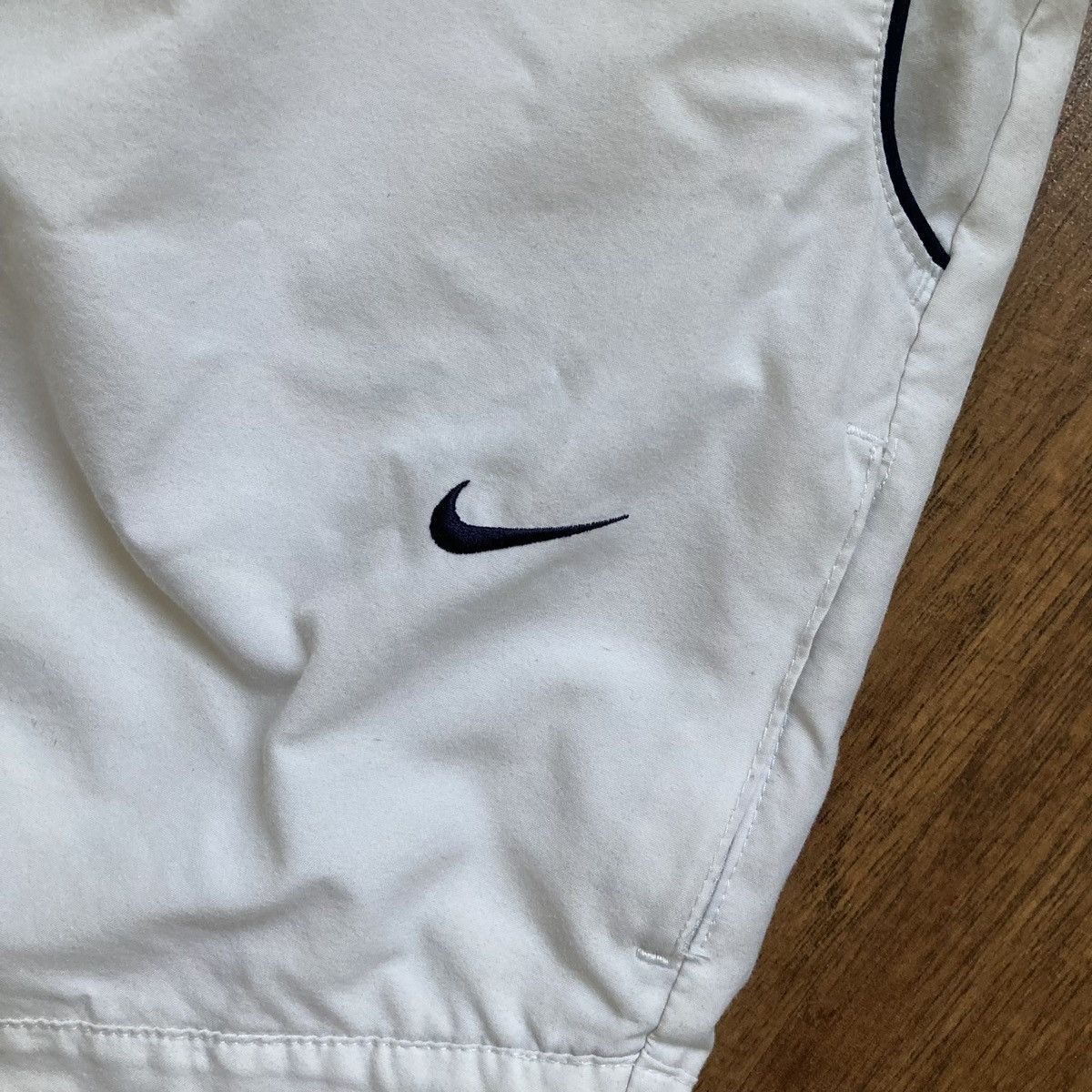 Vintage Nike Vintage Shorts Streetwear y2k USA Casual 00s Sports Size US 36 / EU 52 - 7 Thumbnail