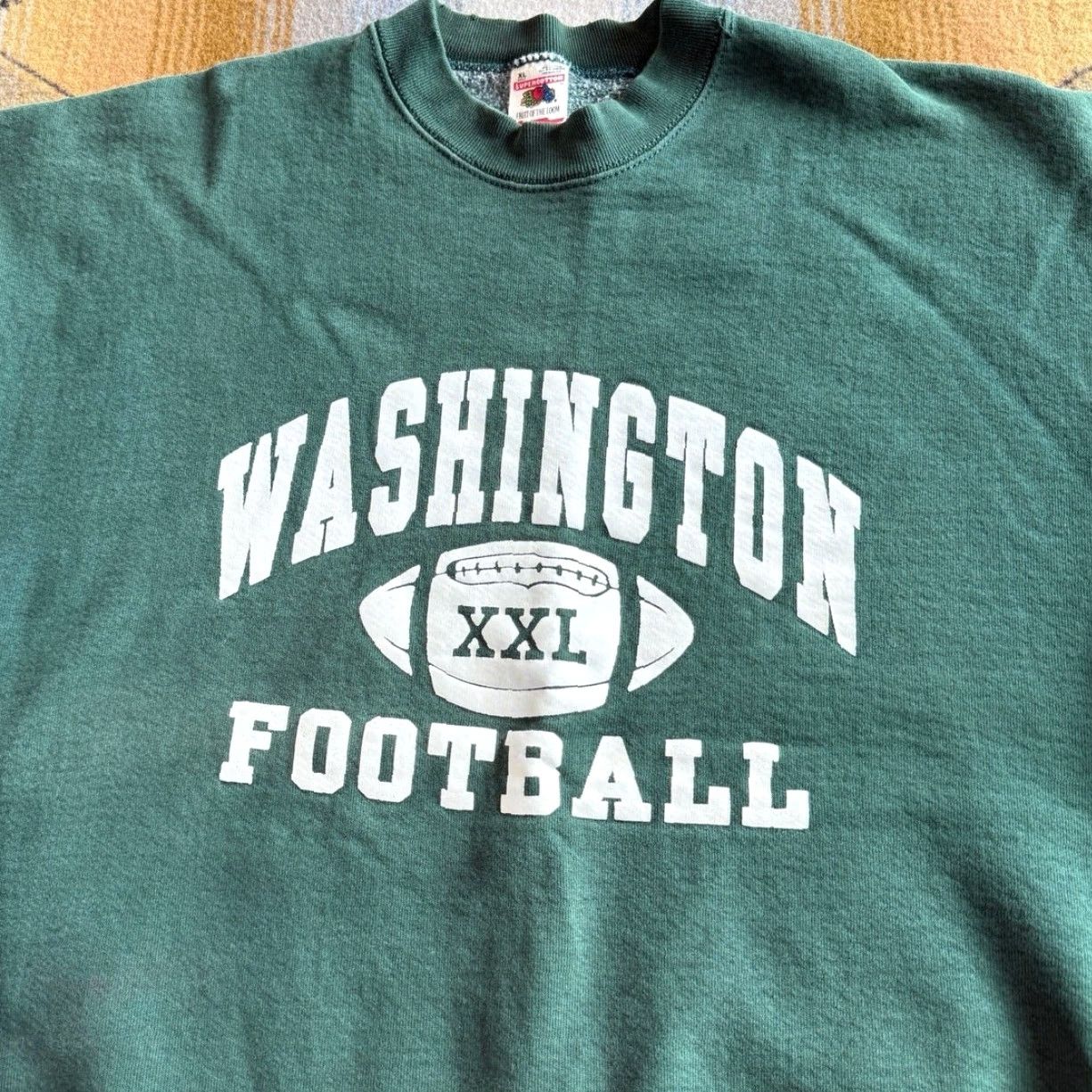 Fruit Of The Loom VINTAGE Washington Football Crewneck Sweatshirt XL Green Mens 90s College University Sports Pullover Sweatshirt Size US XL / EU 56 / 4 - 3 Thumbnail
