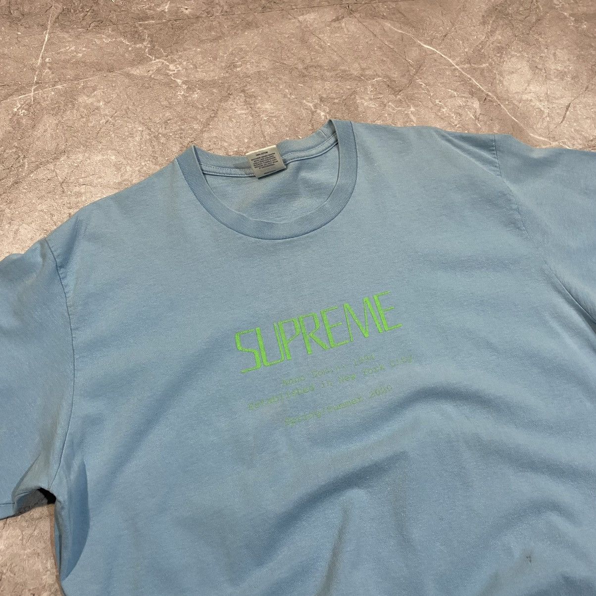 Supreme SUPREME CENTER LOGO TEE SPRING/SUMMER 2020 Size US L / EU 52-54 / 3 - 3 Thumbnail