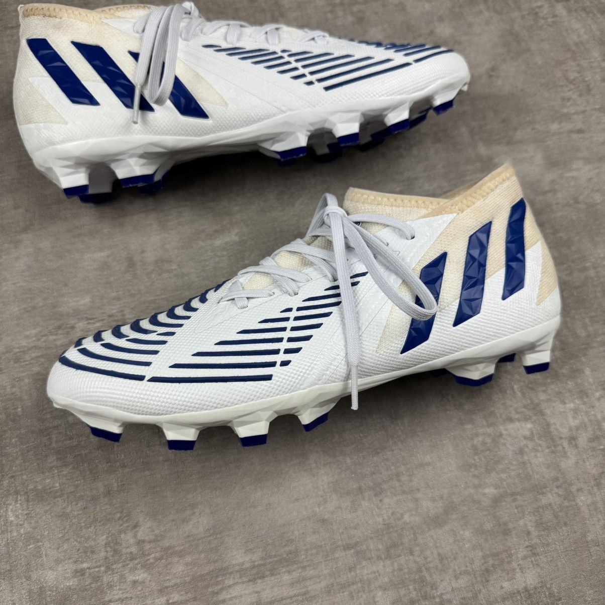 Adidas Adidas Predator Soccer Cleats Size US 7.5 / EU 40-41 - 2 Thumbnail