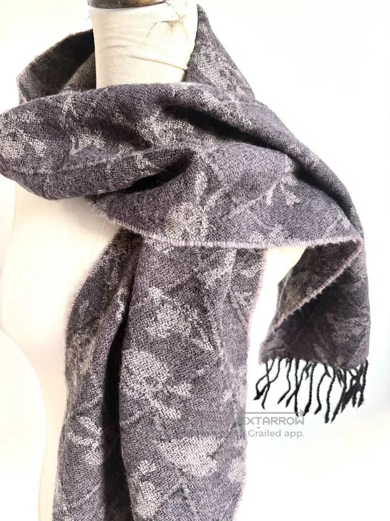 Vivienne Westwood Vivienne Westwood Vintage purple and gray dual-sided skull Size ONE SIZE - 2 Thumbnail