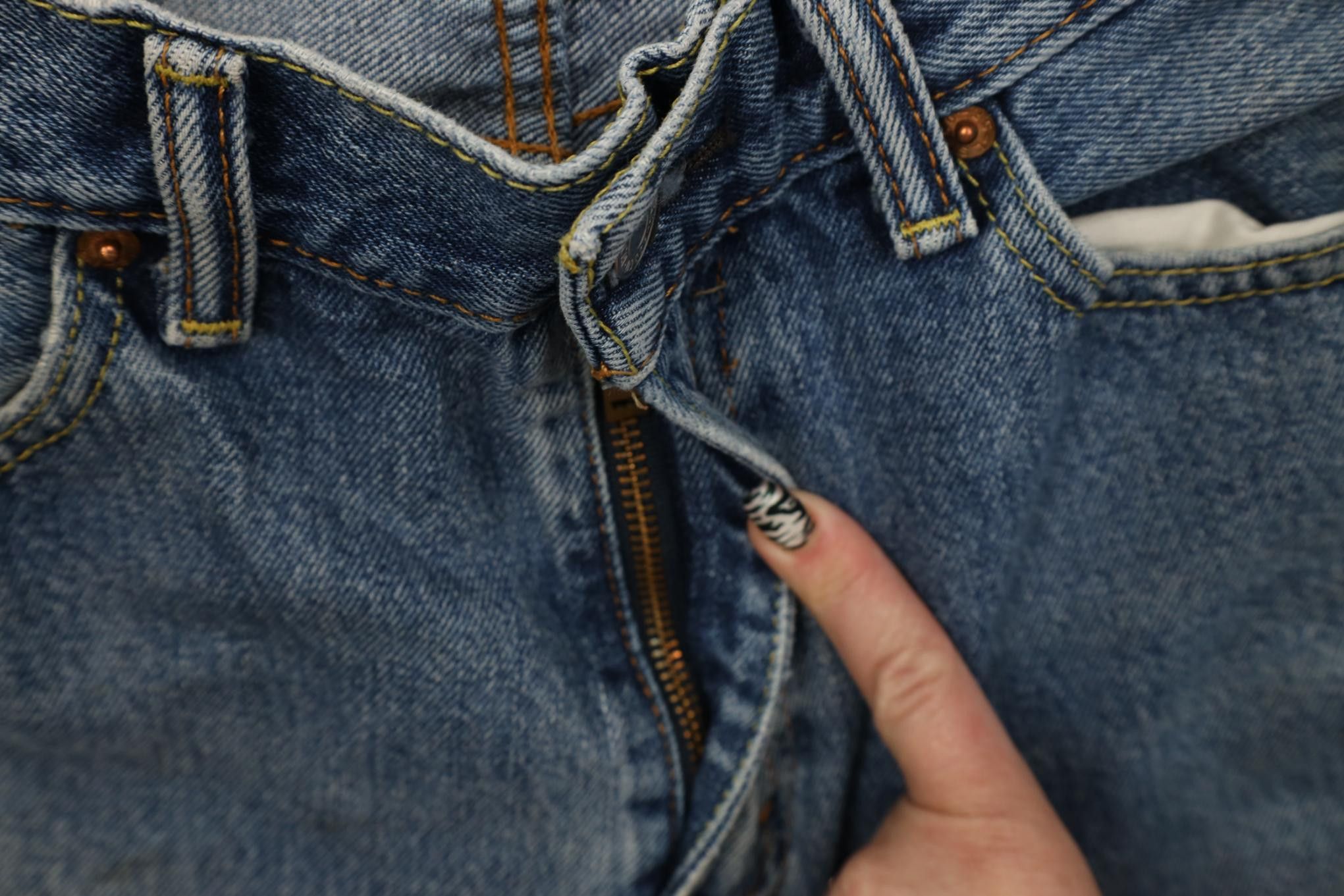 Levi's Vintage Y2K Levis 505 Regular Straight Leg Denim Jeans Blue Size US 33 - 9 Thumbnail