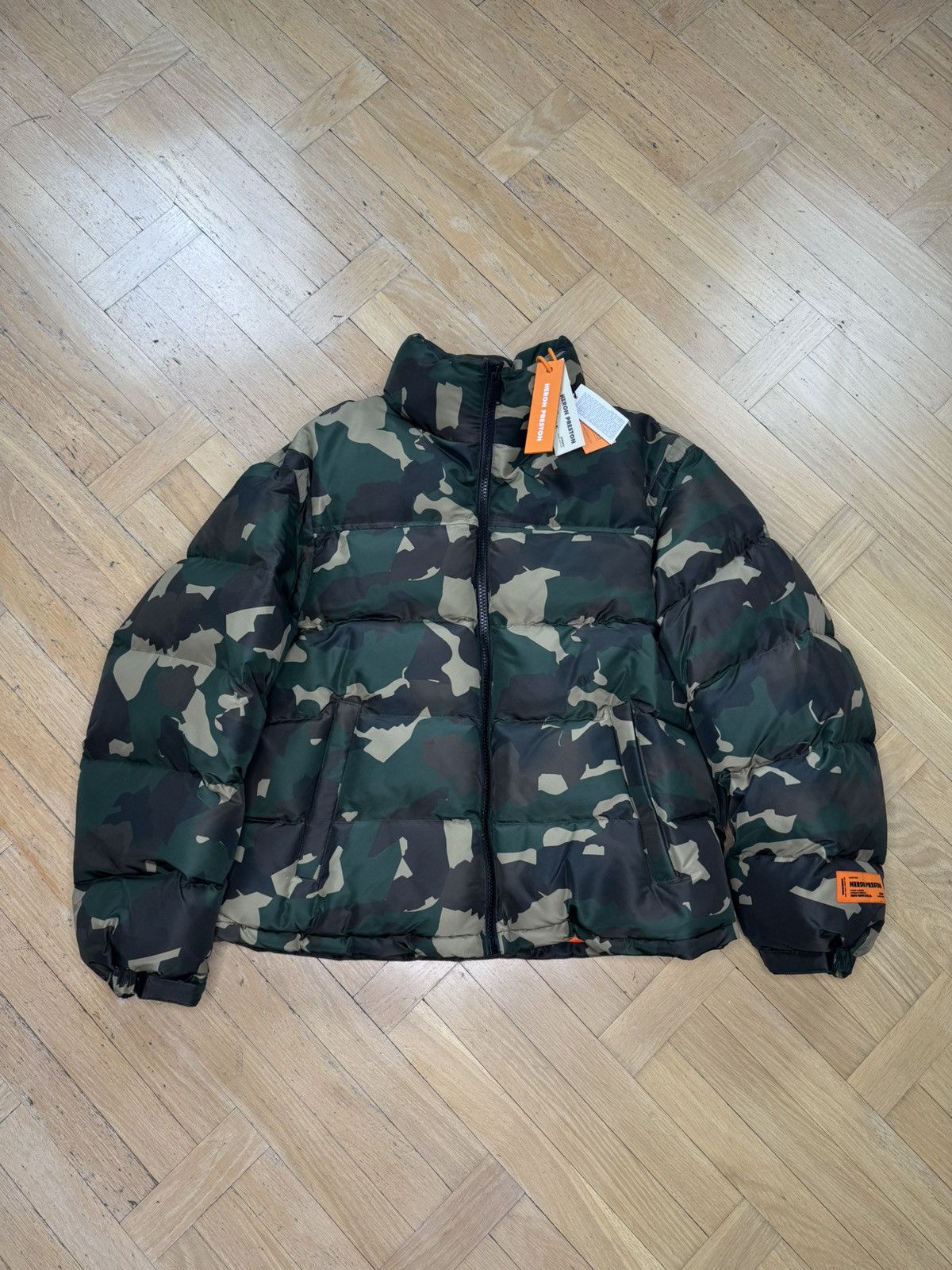 Heron Preston HERON PRESTON CAMO PUFFER DOWN JACKET Size US L / EU 52-54 / 3 - 1 Thumbnail