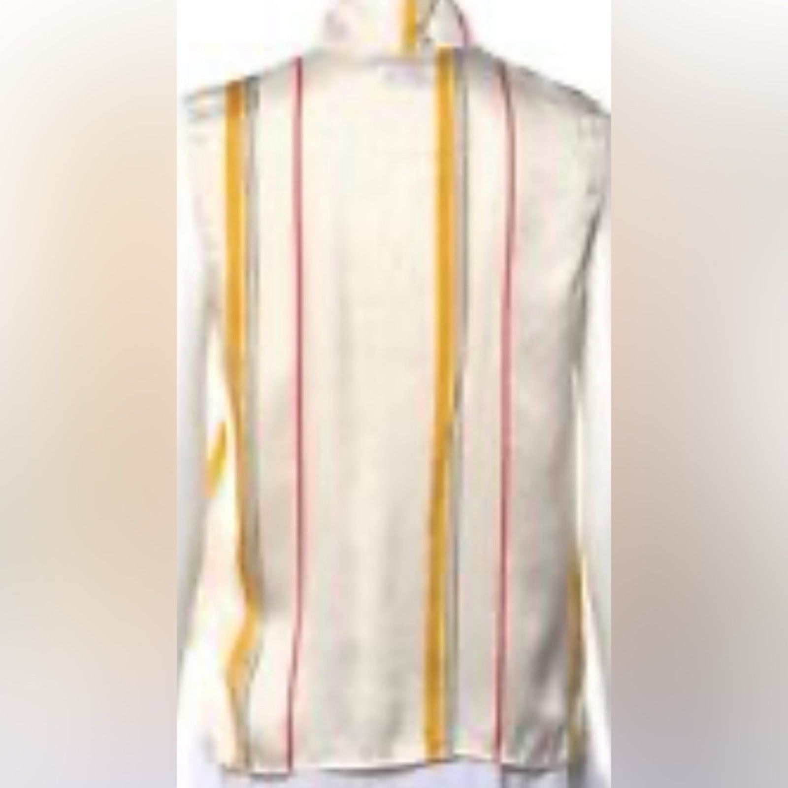 Frame Frame 100% silk Saffron Summer sleeveless blouse, size XS Size XS / US 0-2 / IT 36-38 - 2 Thumbnail