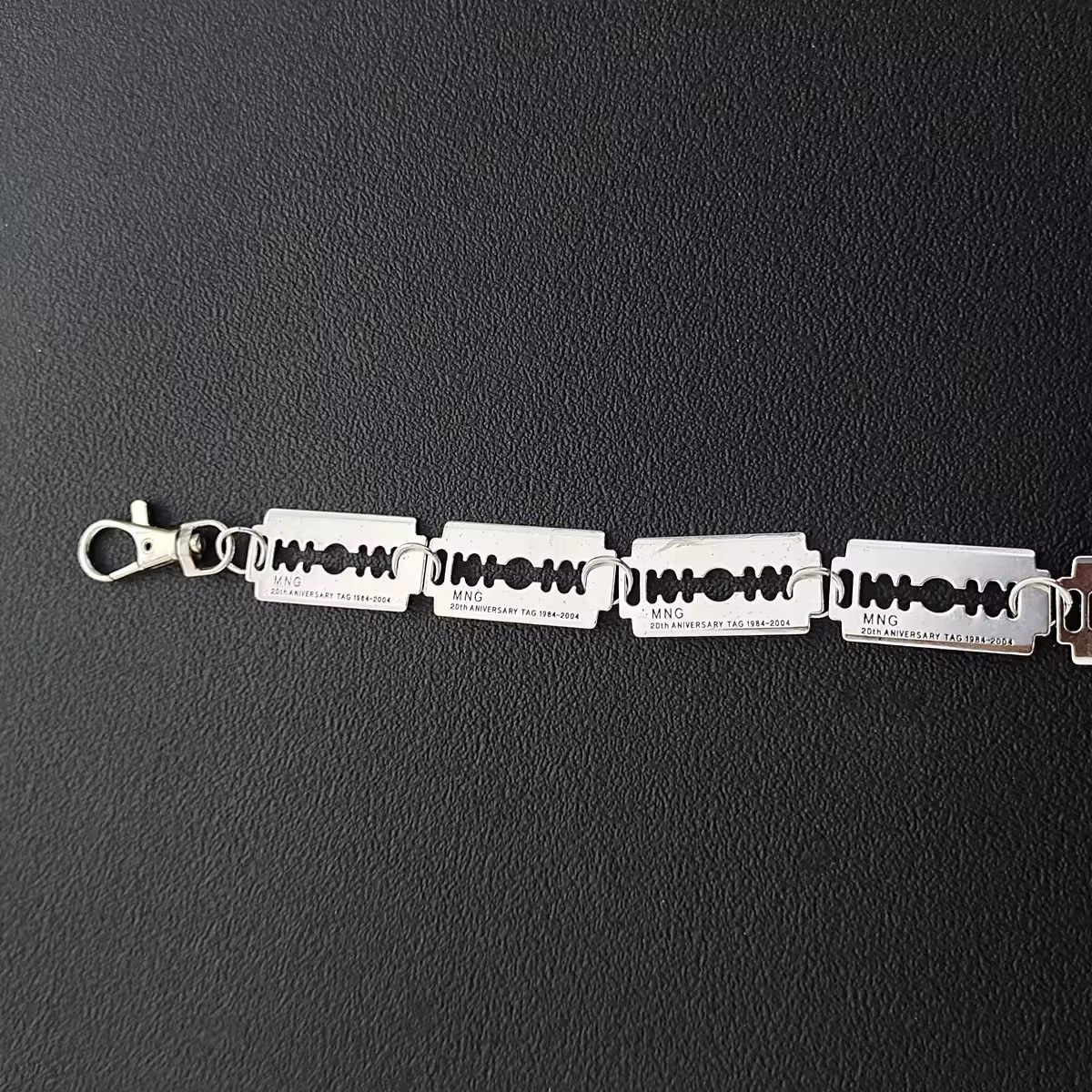 Jewelry Metal Blade Pant Waist Chain Size ONE SIZE - 4 Thumbnail
