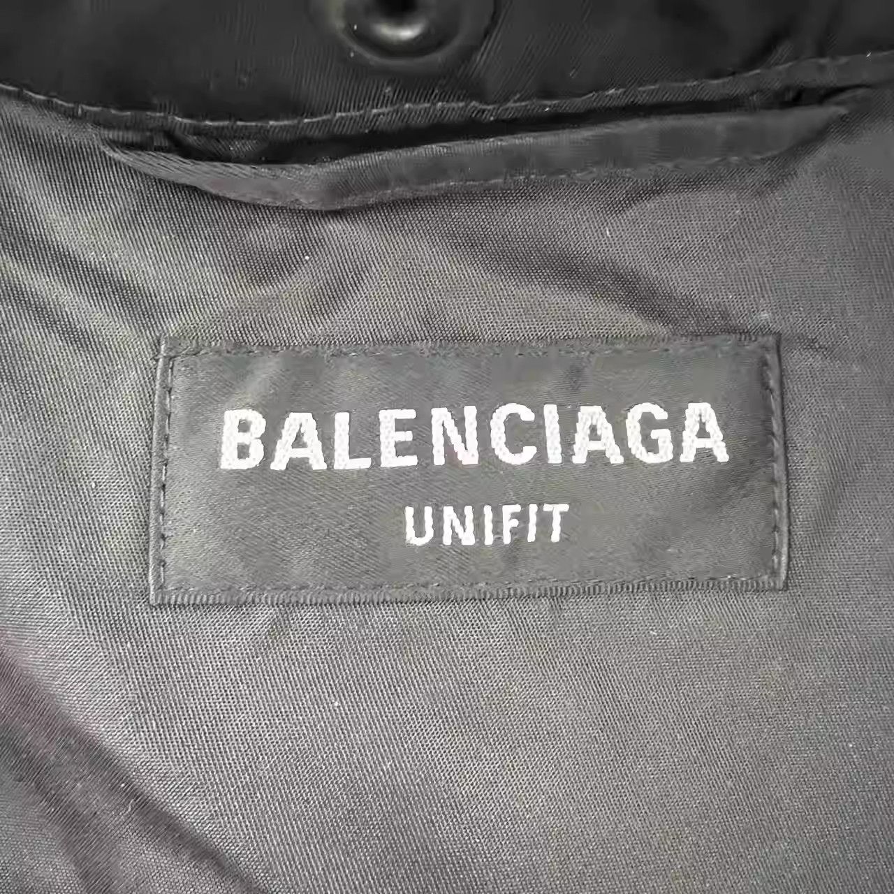 Balenciaga Balenciaga Print Hooded Letter Long Sleeve Trench Coat Size US XL / EU 56 / 4 - 3 Thumbnail