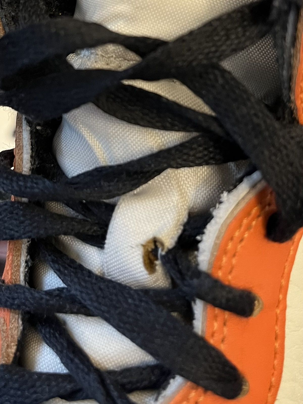 Jordan Brand Air Jordan 1 Retro High OG Shattered Backboard Away 2016 Size US 6 / EU 39 - 8 Thumbnail
