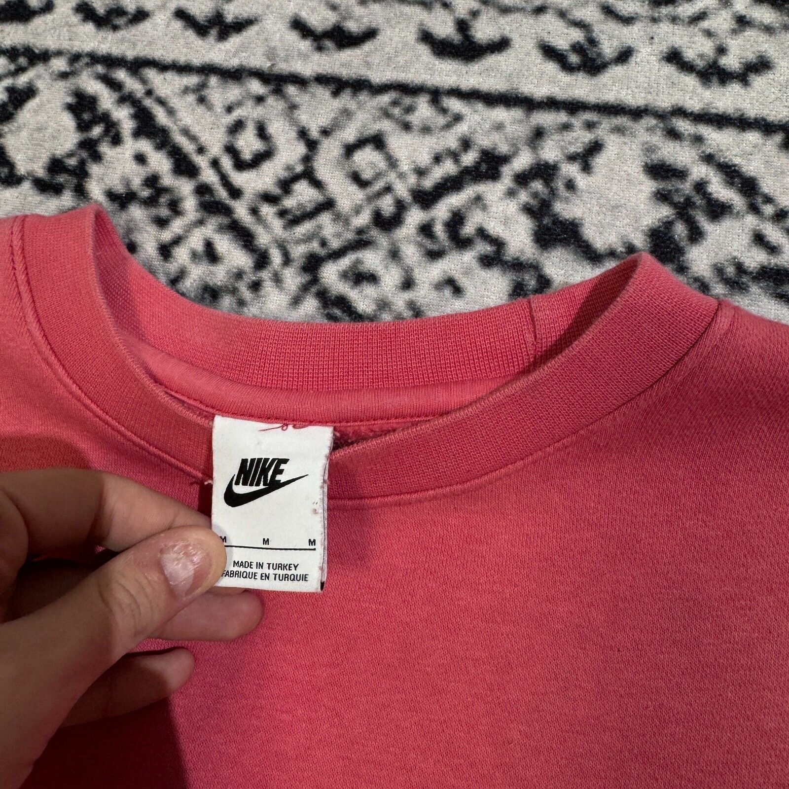 Nike × Vintage Vintage Nike Unisex Pink Cotton Sweatshirt Size M Size US M / EU 48-50 / 2 - 7 Thumbnail