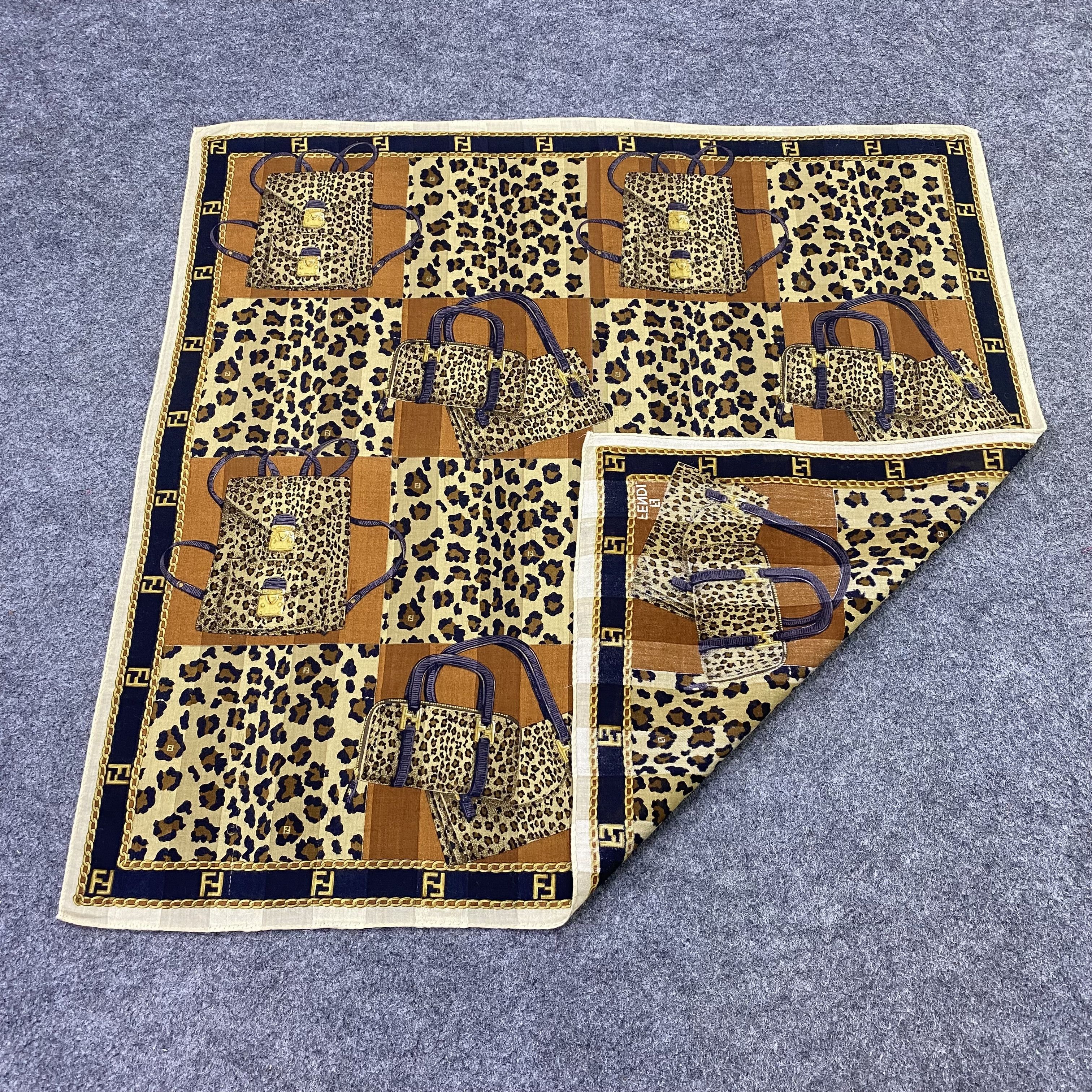 Fendi Fendi Handkerchief Neckerchief Bandana-B2065 Size ONE SIZE - 5 Thumbnail