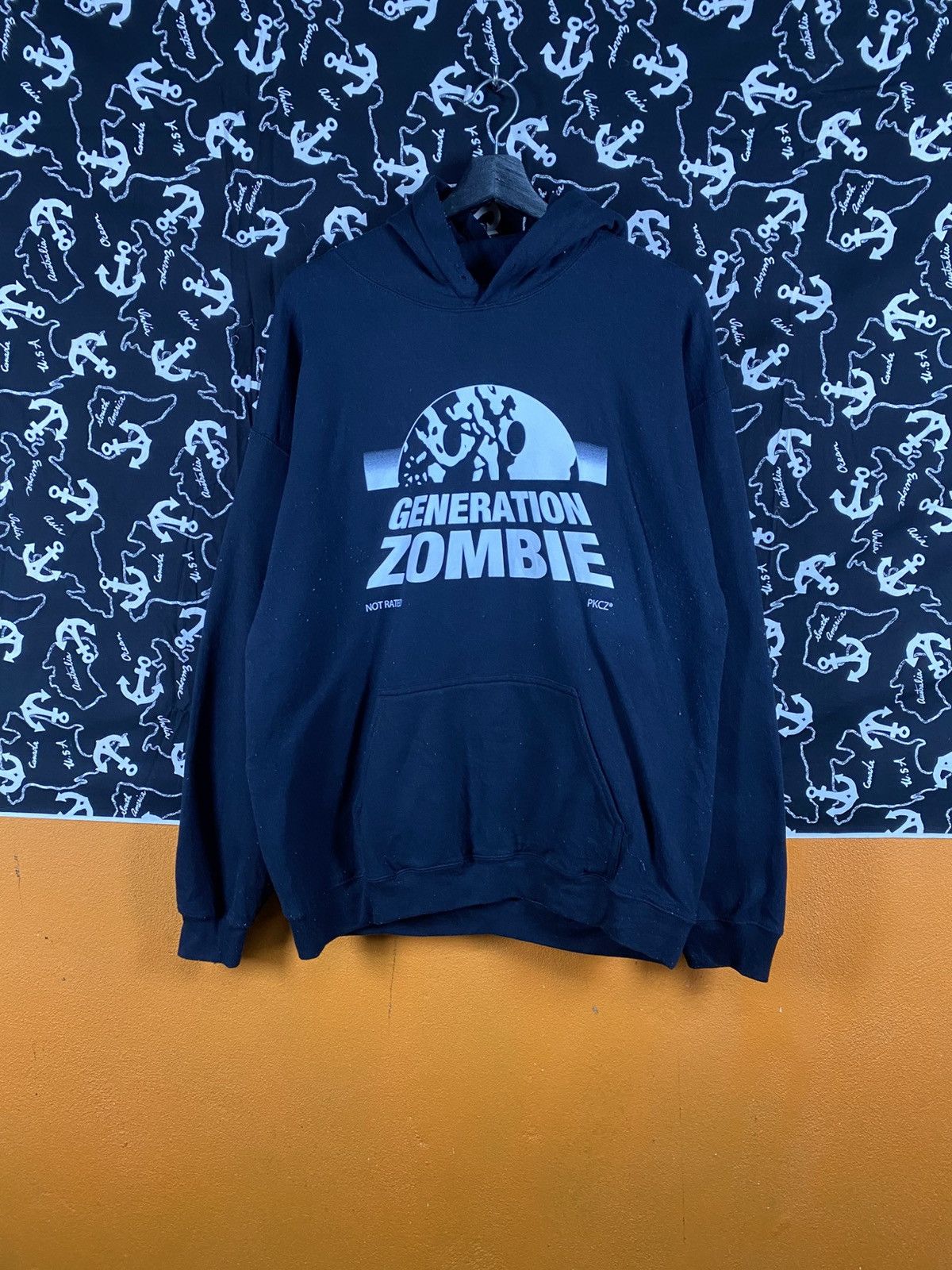 Japanese Brand Vintage PKCZ Gallery Store Generation Zombie Graphic Hoodie Size US L / EU 52-54 / 3 - 3 Thumbnail