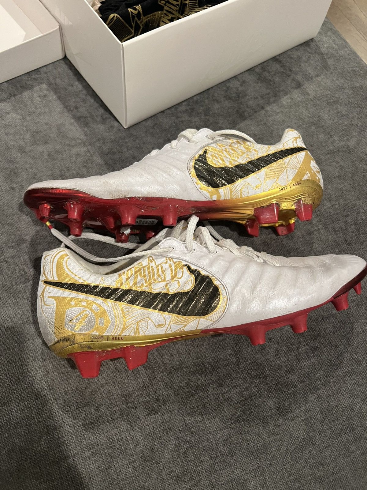 Nike Sergio Ramos Tiempo Legend 7 SE FG White Gold Size 12 Size US 12 / EU 45 - 2 Thumbnail