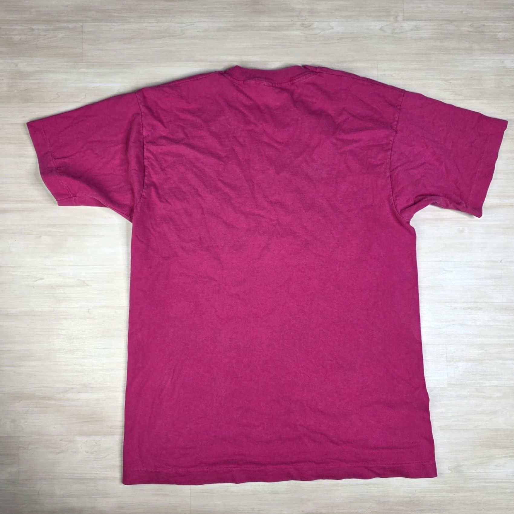 Fruit Of The Loom VINTAGE Fruit Of The Loom Southwest Dream Catcher Feathers Native Shirt L Pink Unisex Adults 90s Size US L / EU 52-54 / 3 - 6 Thumbnail