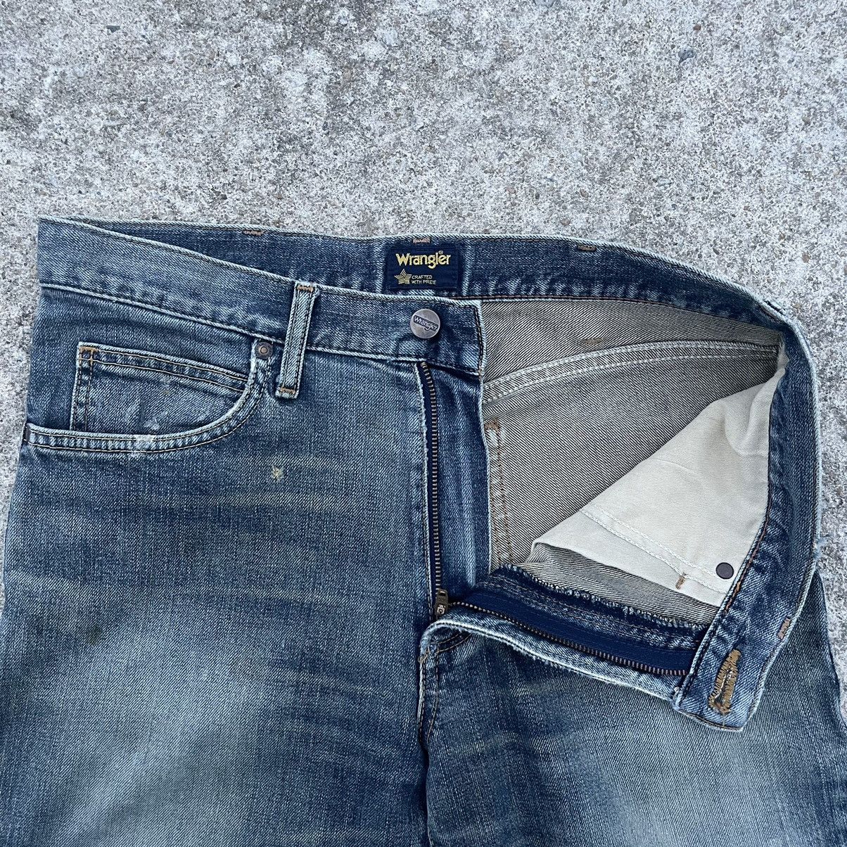 Wrangler 🔥 Wrangler Under License Distressed Denim W32🔥 Size US 32 / EU 48 - 4 Thumbnail