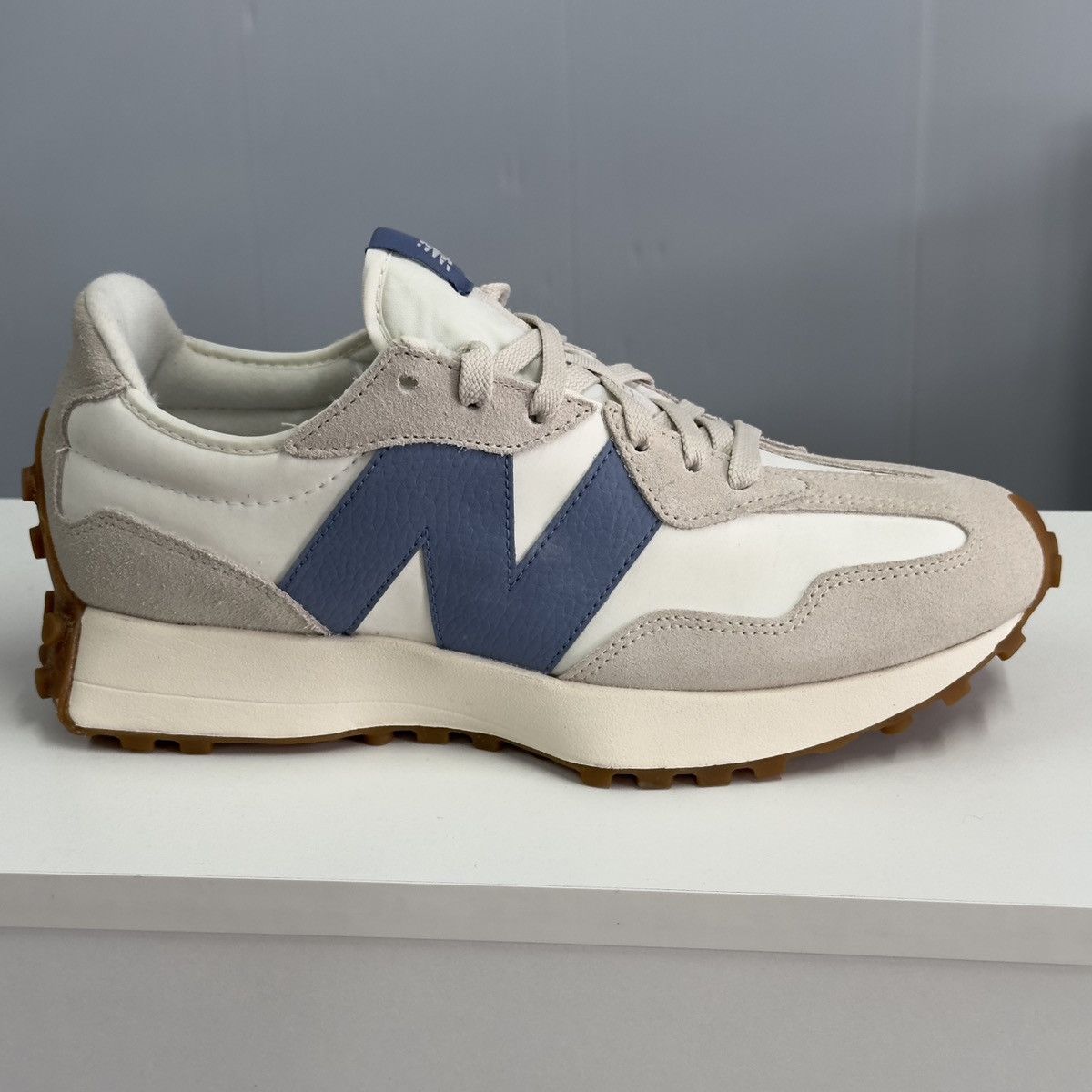 New Balance New Balance 327 U327LU White/Blue Size US 9 / EU 42 - 3 Thumbnail