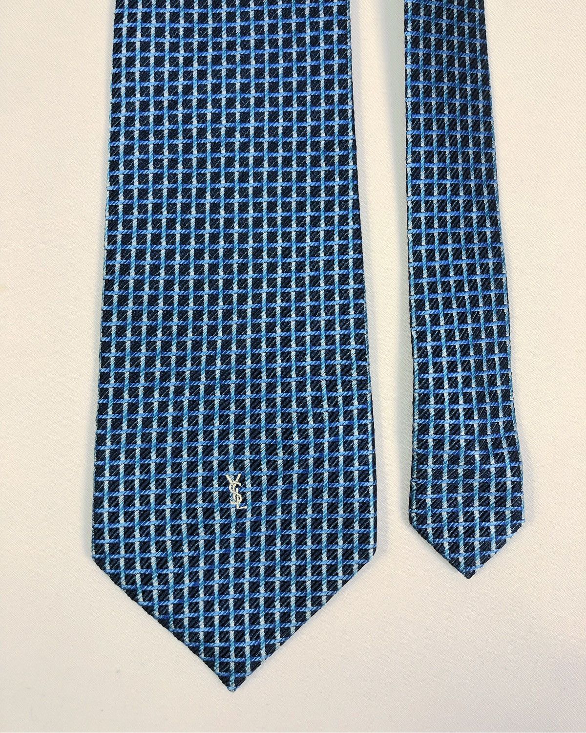 Yves Saint Laurent Rare Vintage Yves Saint Laurent YSL Silk Tie Size ONE SIZE - 3 Thumbnail