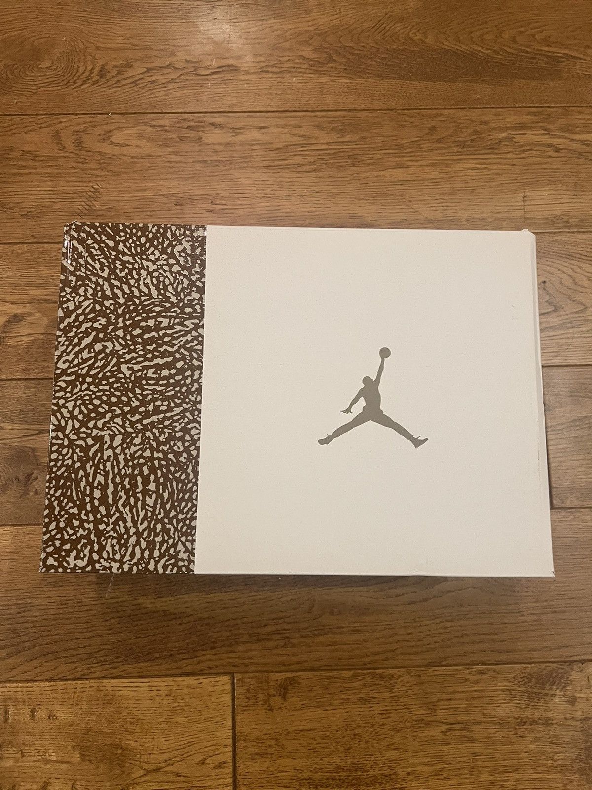 Jordan Brand × Nike Air Jordan 3 Retro Palomino Size US 9 / EU 42 - 10 Thumbnail