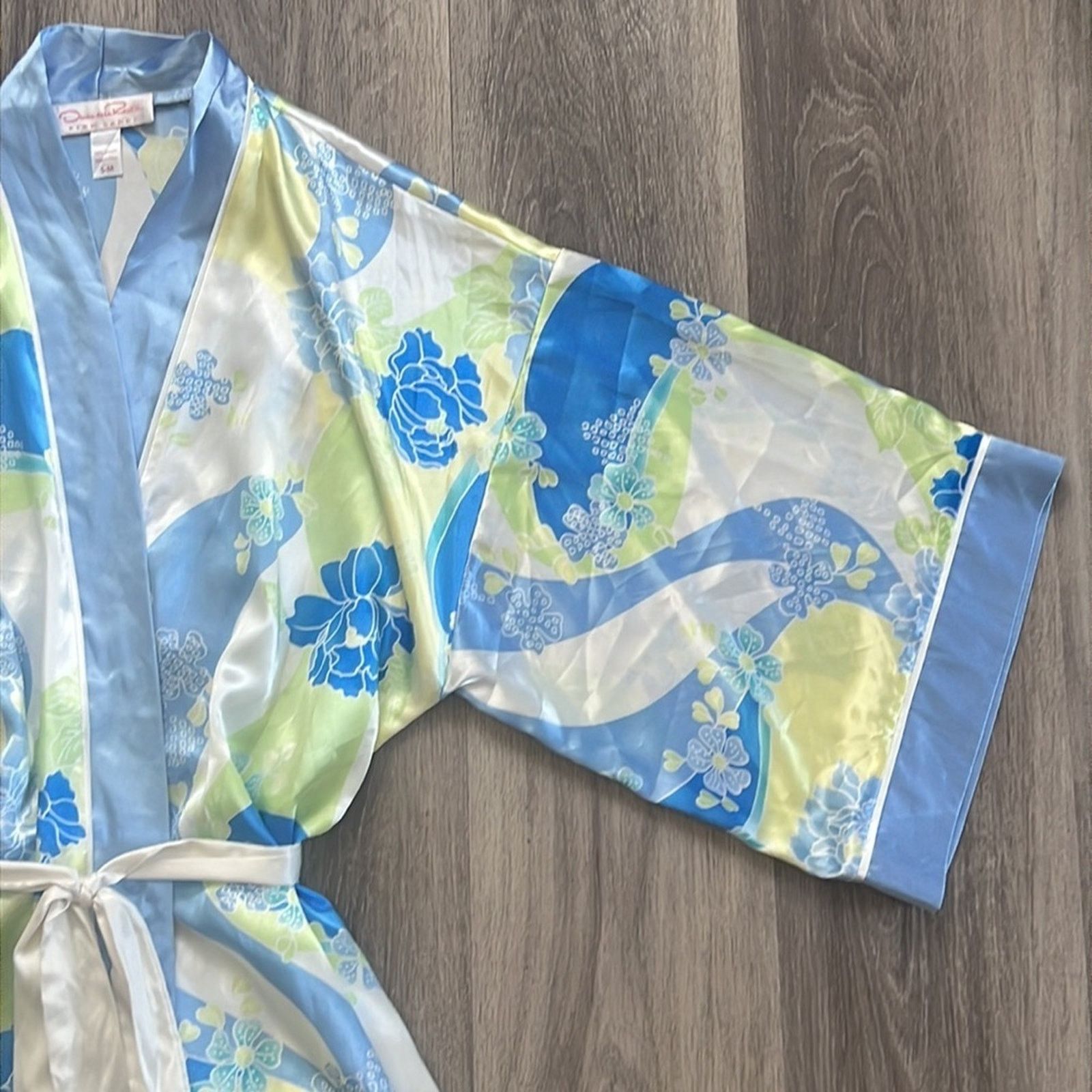 Oscar De La Renta Óscar De la Renta Satin Floral Robe Sleepwear Size S/M Size ONE SIZE - 4 Thumbnail