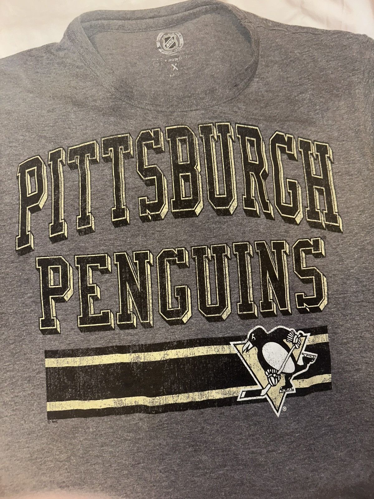 NHL NHL PITTSBURGH PENGUINS Dark Grey Logo Tee Sz. XL Size US XL / EU 56 / 4 - 2 Thumbnail