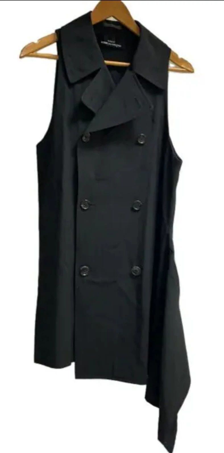 Comme des Garcons Comme Des Garcons Black Sleeveless Windbreaker Size M / US 6-8 / IT 42-44 - 1 Thumbnail