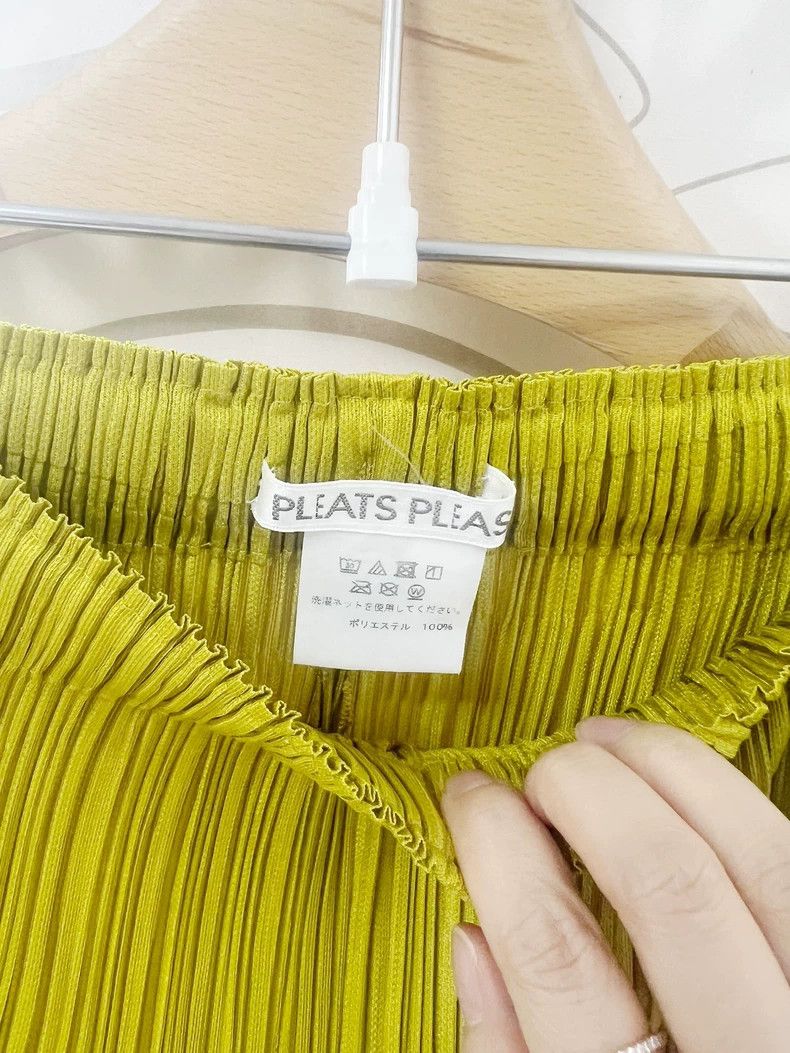 Issey Miyake Issey Miyake size:2 Ginger yellow pleated trousers Size 31" - 3 Thumbnail