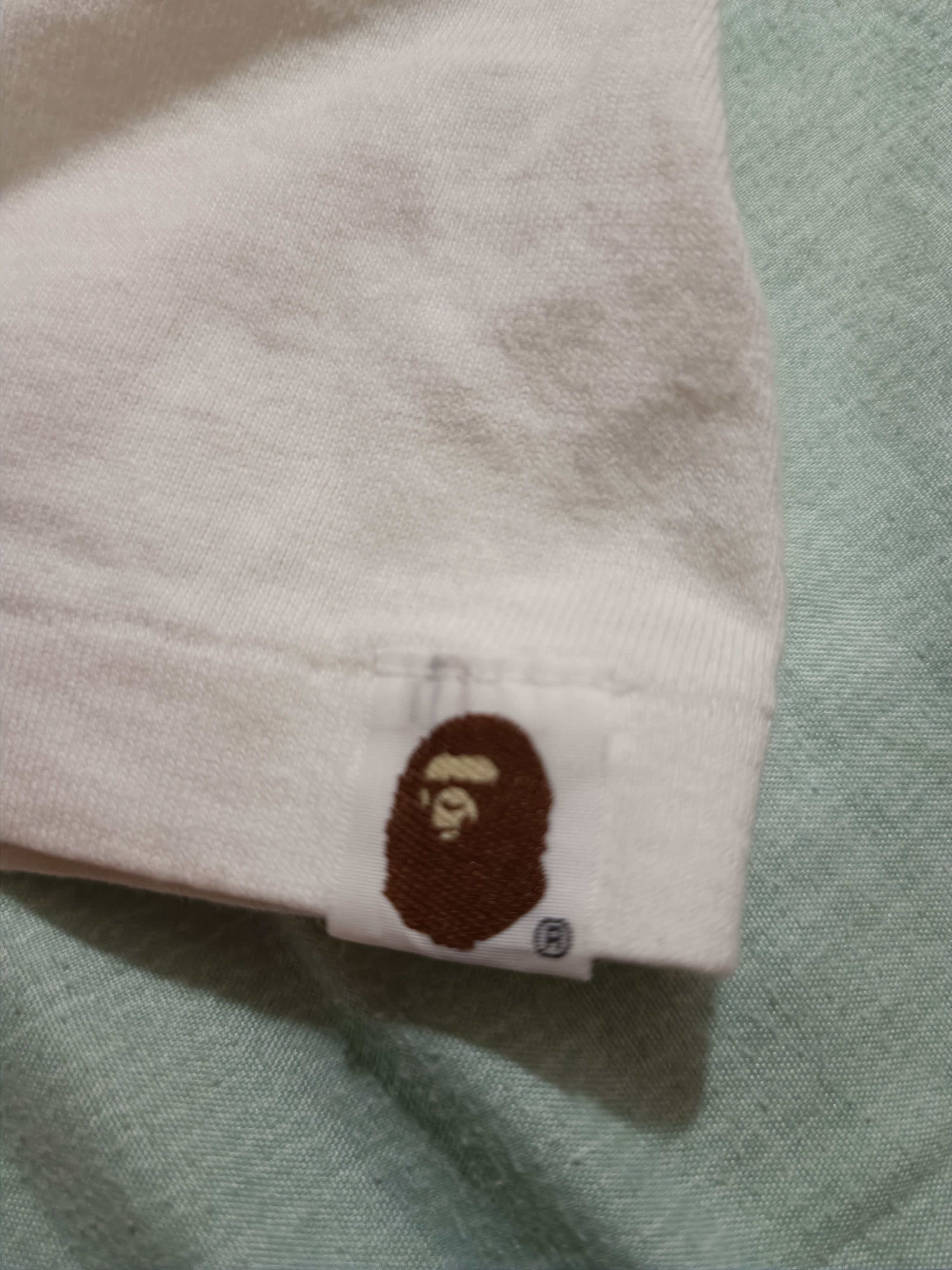 Bape ♦️Vintage Bape T Shirt Size US L / EU 52-54 / 3 - 7 Thumbnail
