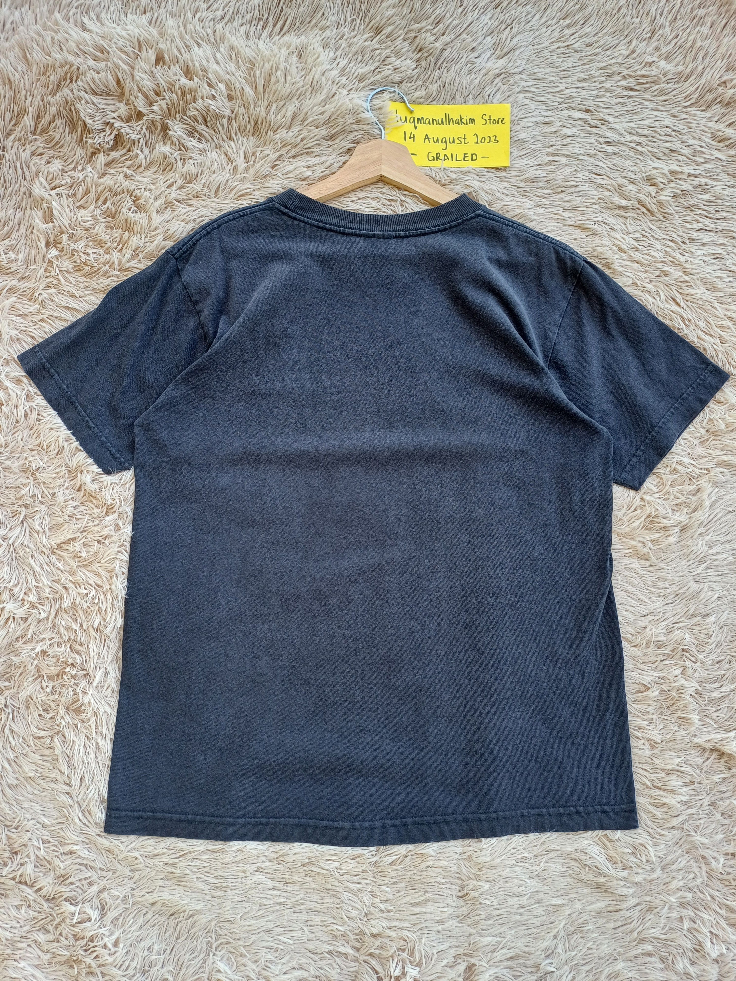 Supreme Rare SS2006 SUPREME Tee (Dont Touch My Shit) Size US M / EU 48-50 / 2 - 9 Thumbnail