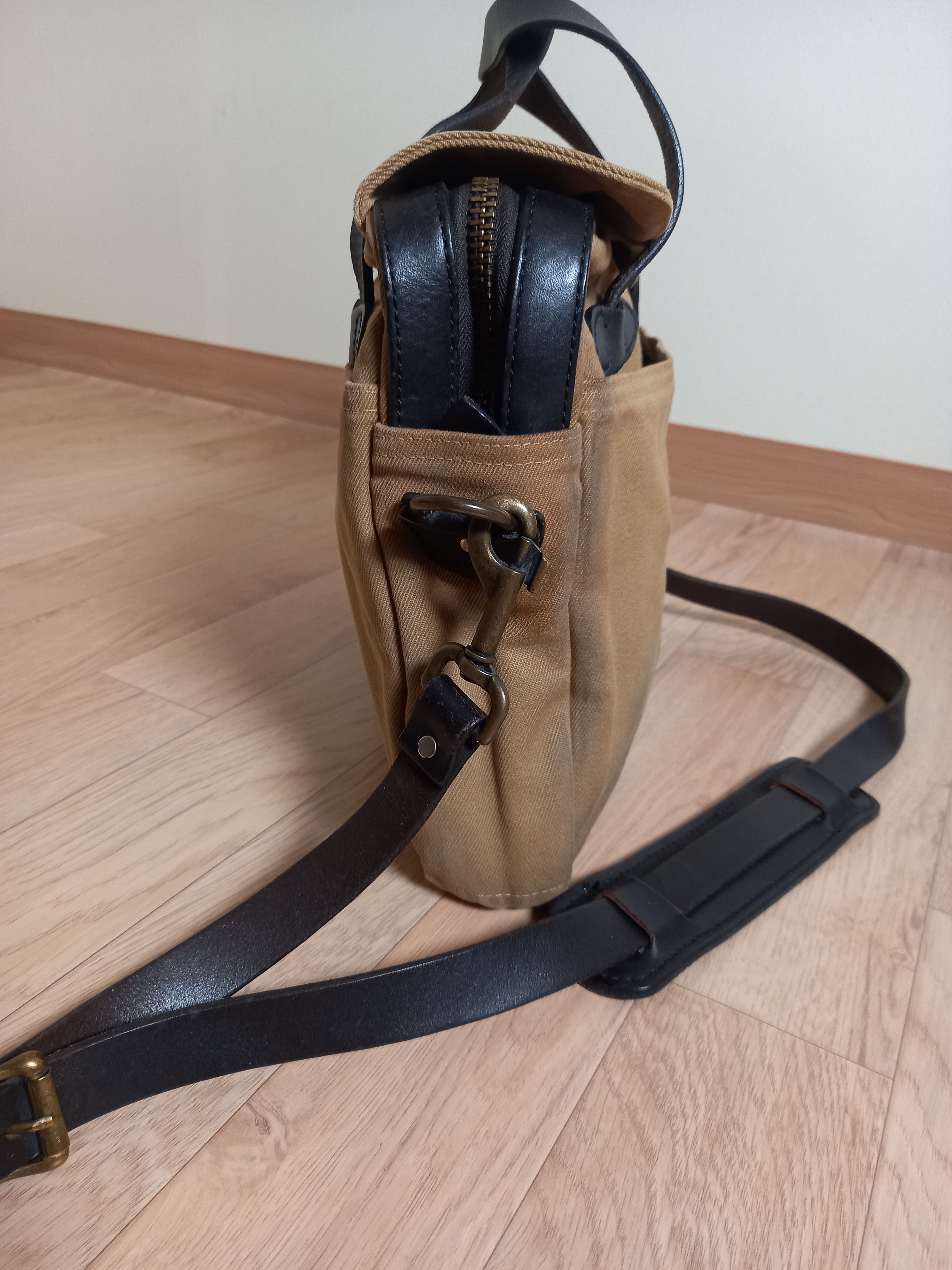 Filson Filson Rugged Twill 256 Briefcase - Tan (Made in USA) Size ONE SIZE - 2 Thumbnail
