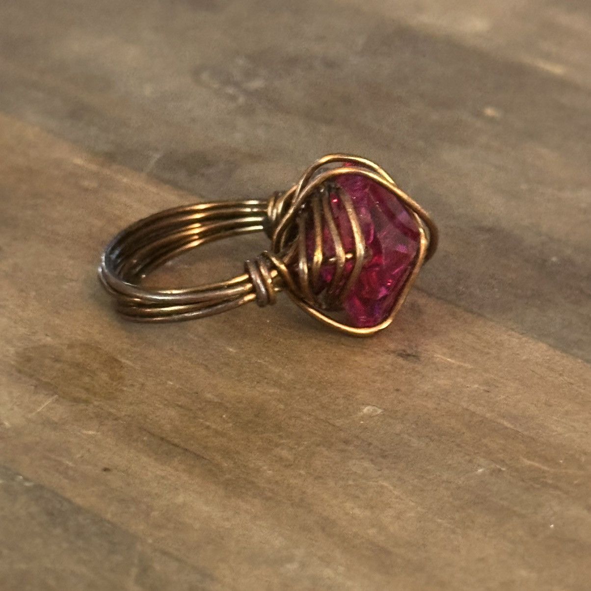 Vintage Vintage hot pink wire wrapped stone ring Size ONE SIZE - 5 Thumbnail