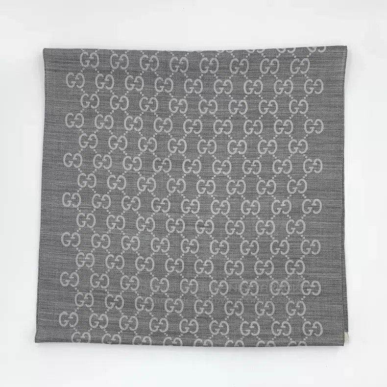 Gucci Gucci Gray logo jacquard full printed wool tassel scarf Size ONE SIZE - 2 Thumbnail