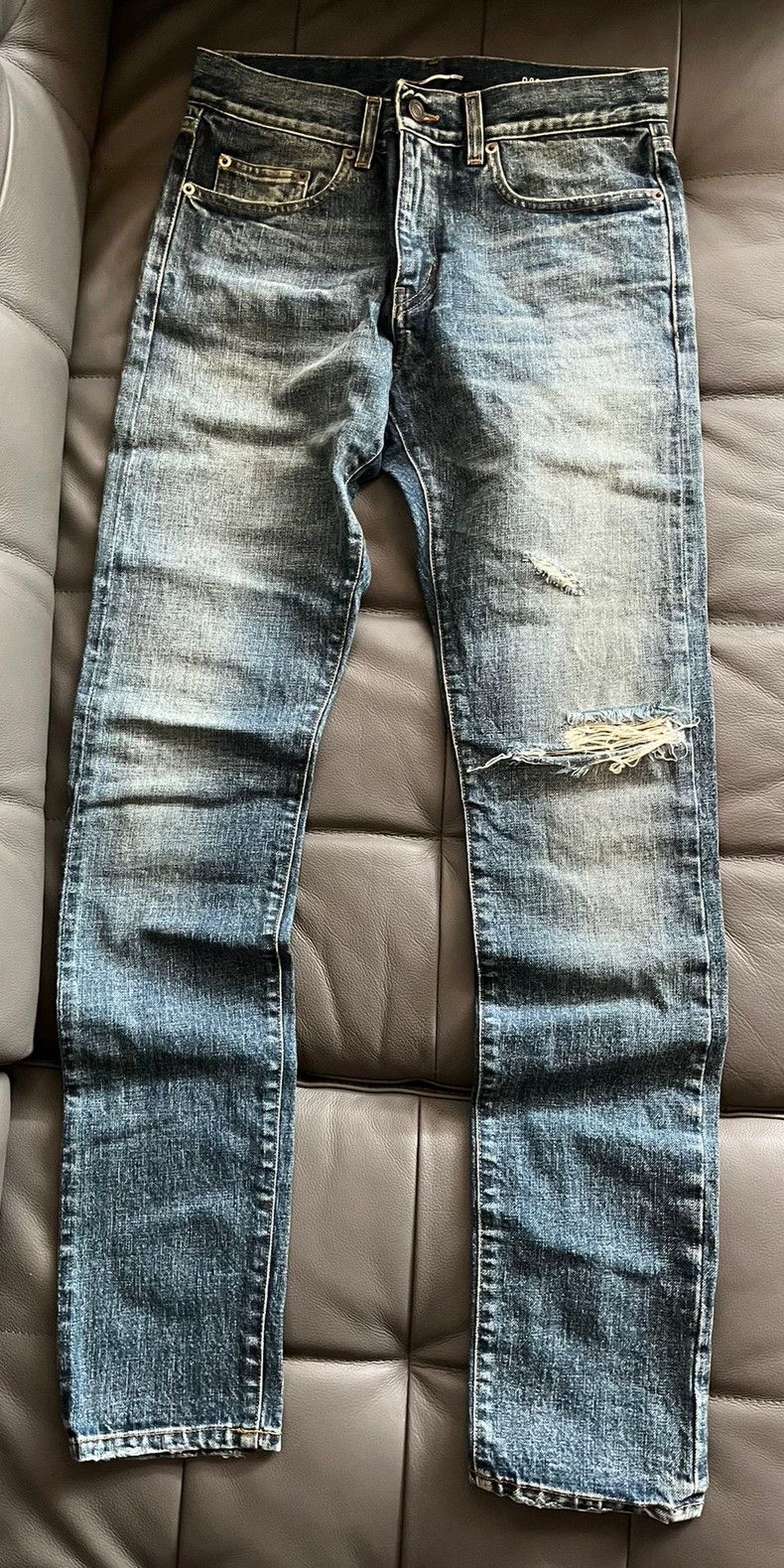 Saint Laurent Paris Saint Laurent Paris Denim Jeans Size 30 Size US 30 / EU 46 - 1 Thumbnail