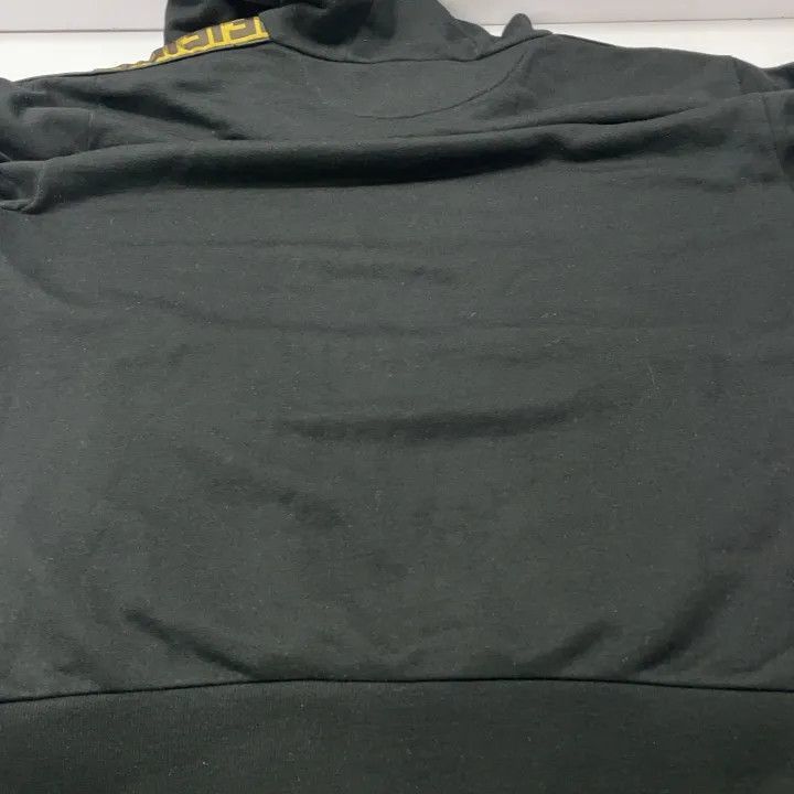 Fendi Fendi SS2-2507 Size US L / EU 52-54 / 3 - 9 Thumbnail