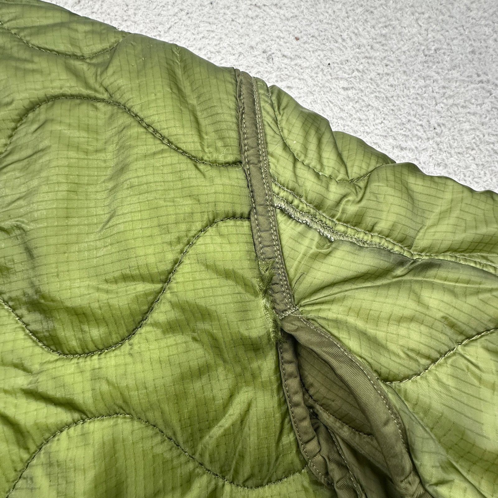 Other US Army M65 Cold Weather Coat Liner Jacket Mens Medium Size US M / EU 48-50 / 2 - 11 Thumbnail