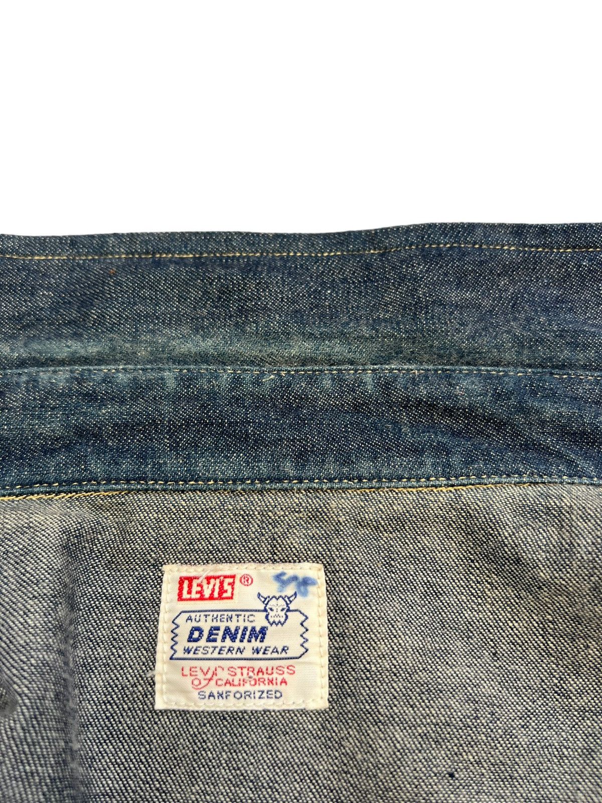 Levi's × Levi's Vintage Clothing Vintage 90s Levi’s LVC Big E Denim Western Shirt Short Horn Size US M / EU 48-50 / 2 - 18 Thumbnail