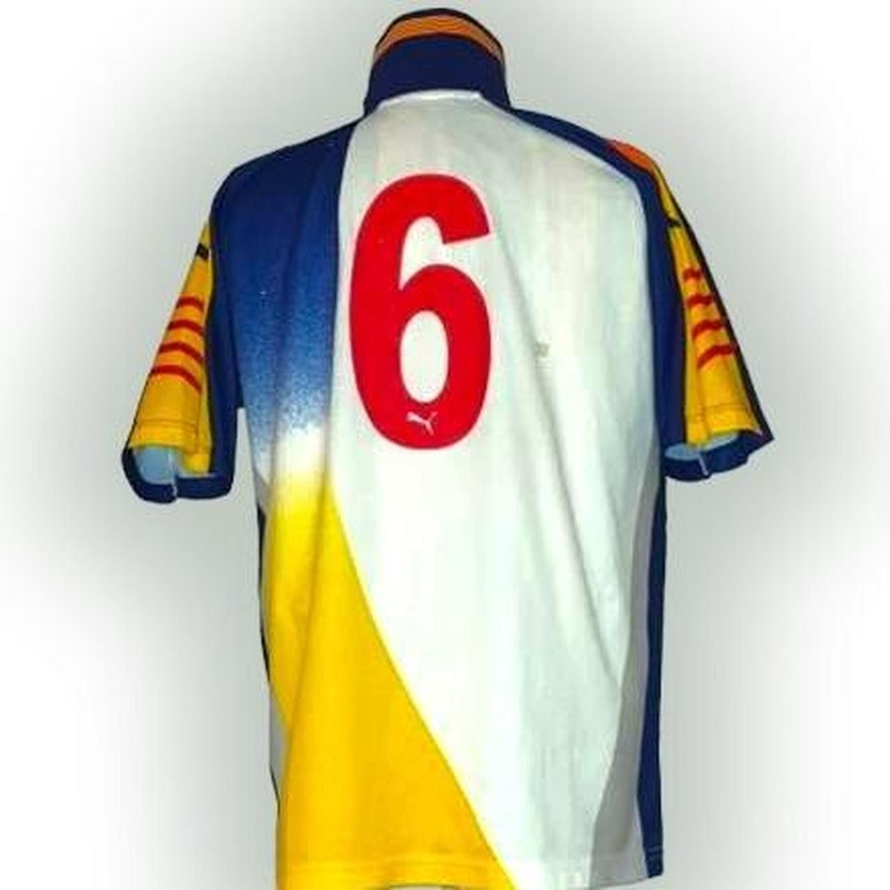 Puma Fc Catalonia Catalunya 2001 2002 Home Shirt Jersey Size US L / EU 52-54 / 3 - 3 Thumbnail
