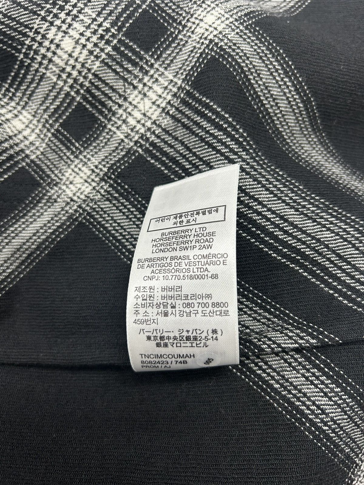 Burberry Burberry Black Checked Wool Shirt Size US S / EU 44-46 / 1 - 5 Thumbnail